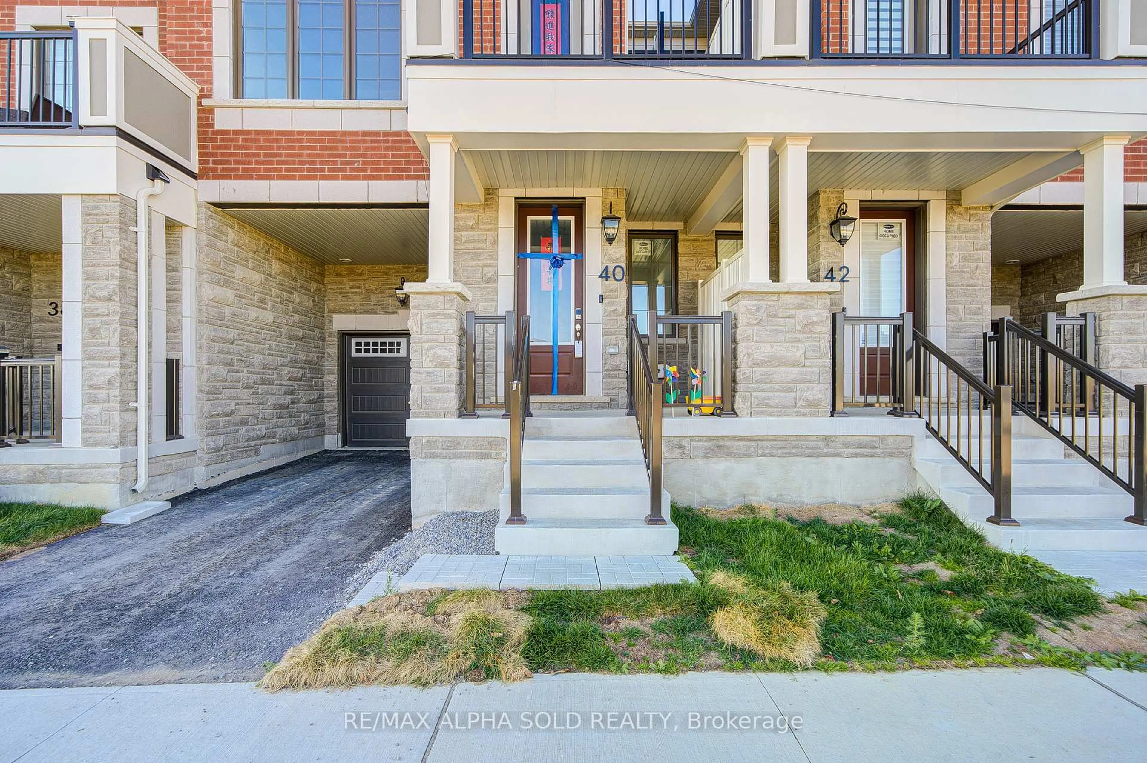 Unknown for 40 Azure Dr, Markham Ontario L6C 3M4
