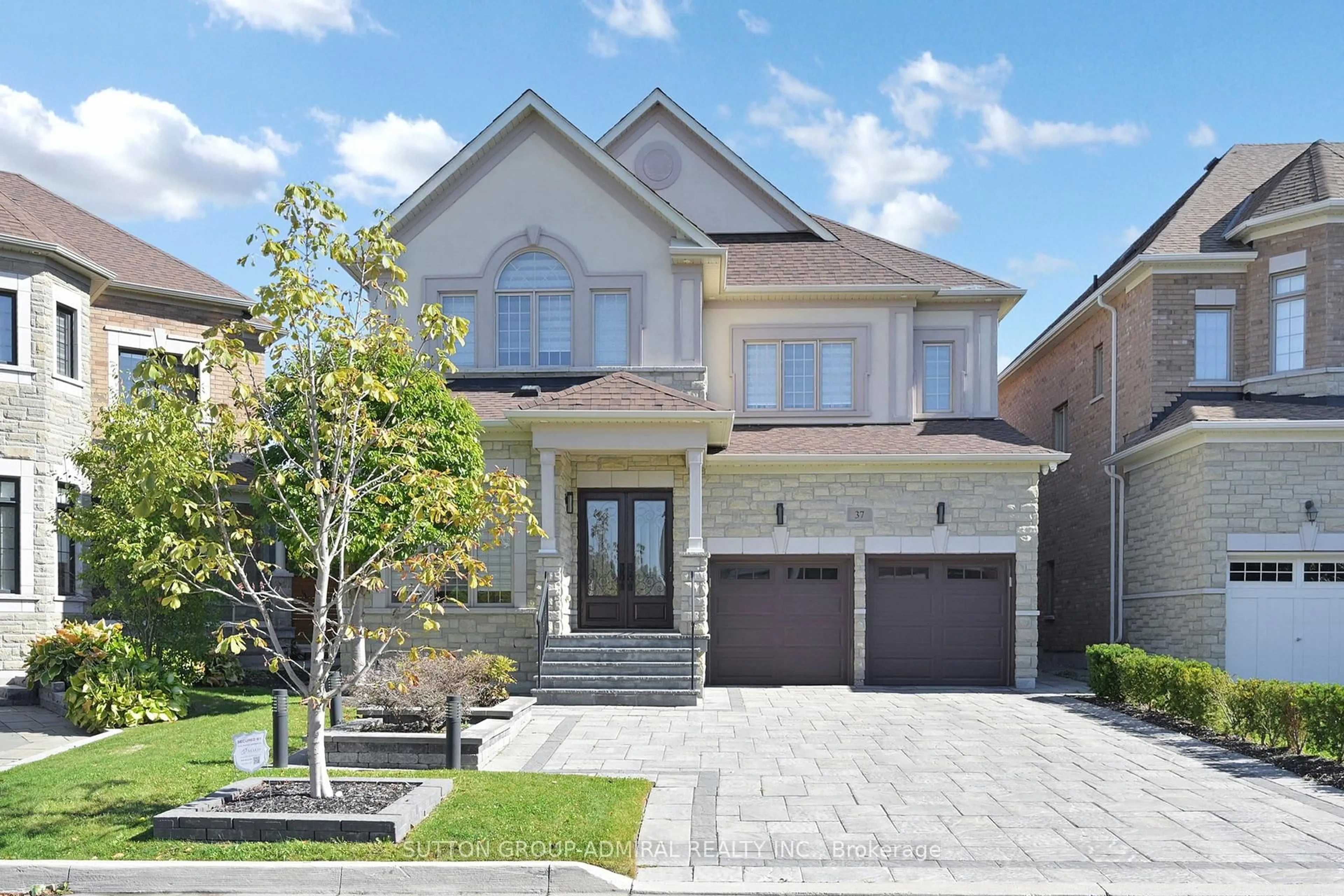 Home with brick exterior material, street for 37 Cedarpoint Crt, Vaughan Ontario L6A 4P7