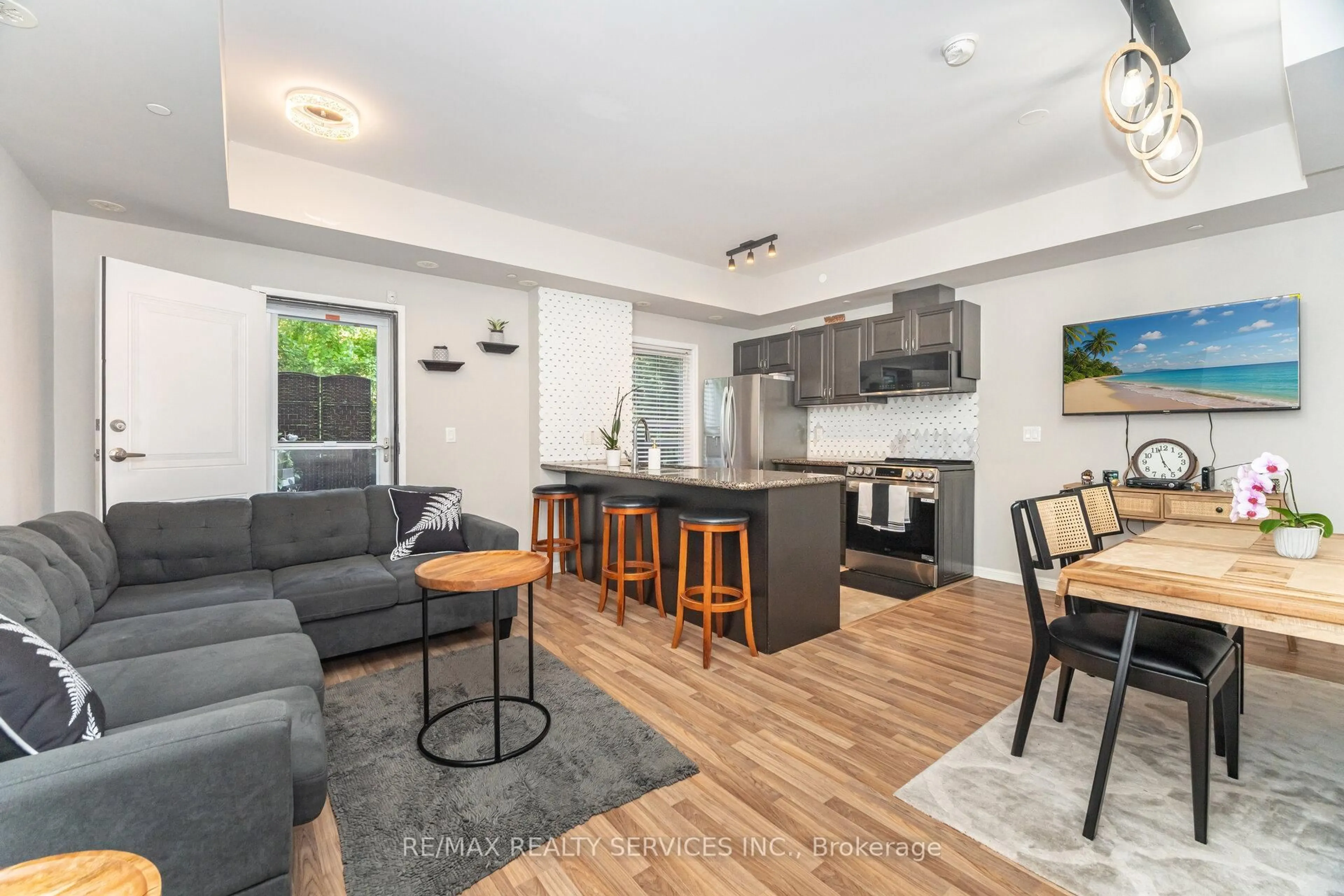 Open concept kitchen, unknown for 9589 Keele St #106, Vaughan Ontario L6A 5M1