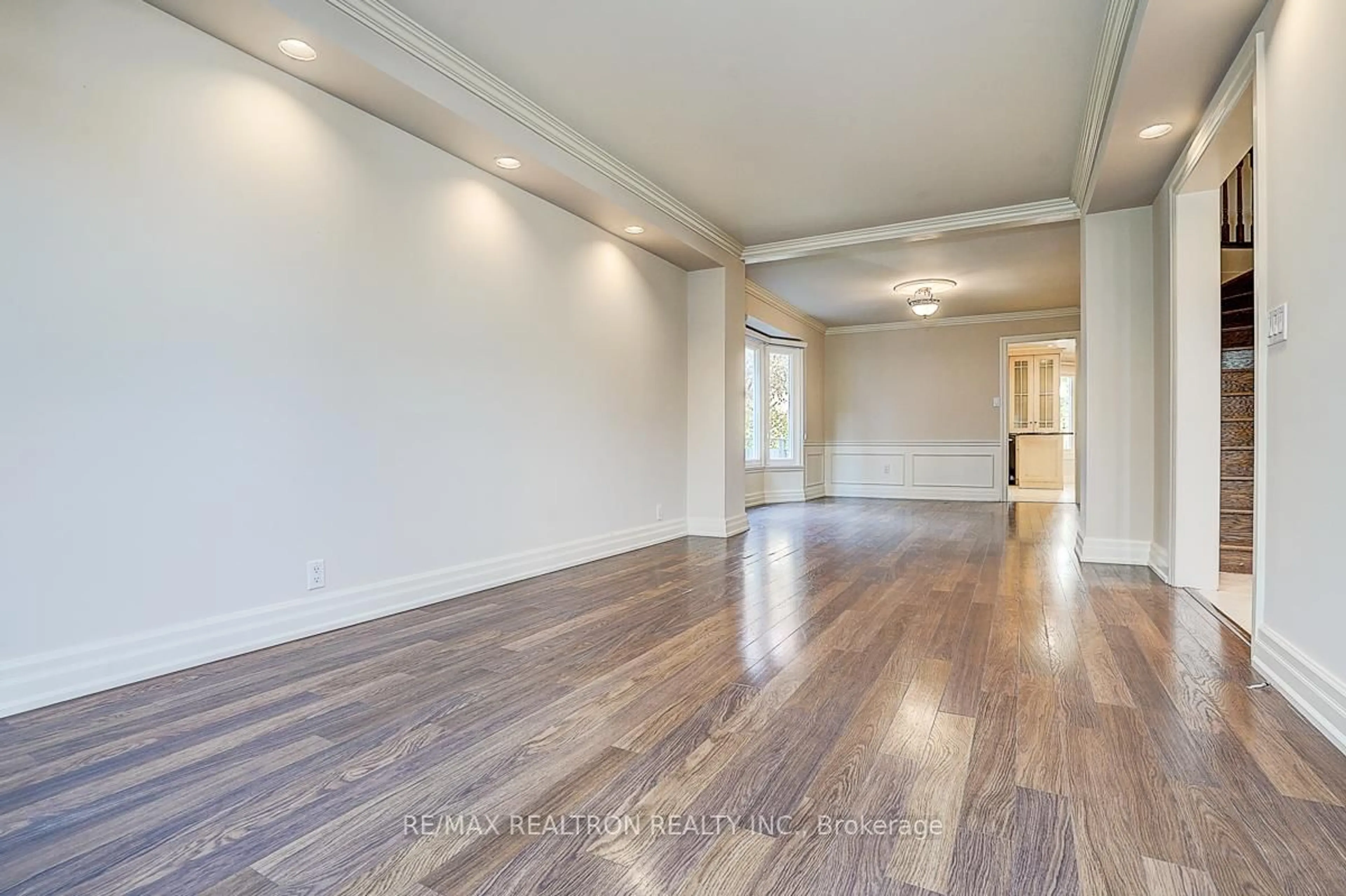 A pic of a room for 8 Rockley Crt, Markham Ontario L3T 6V1