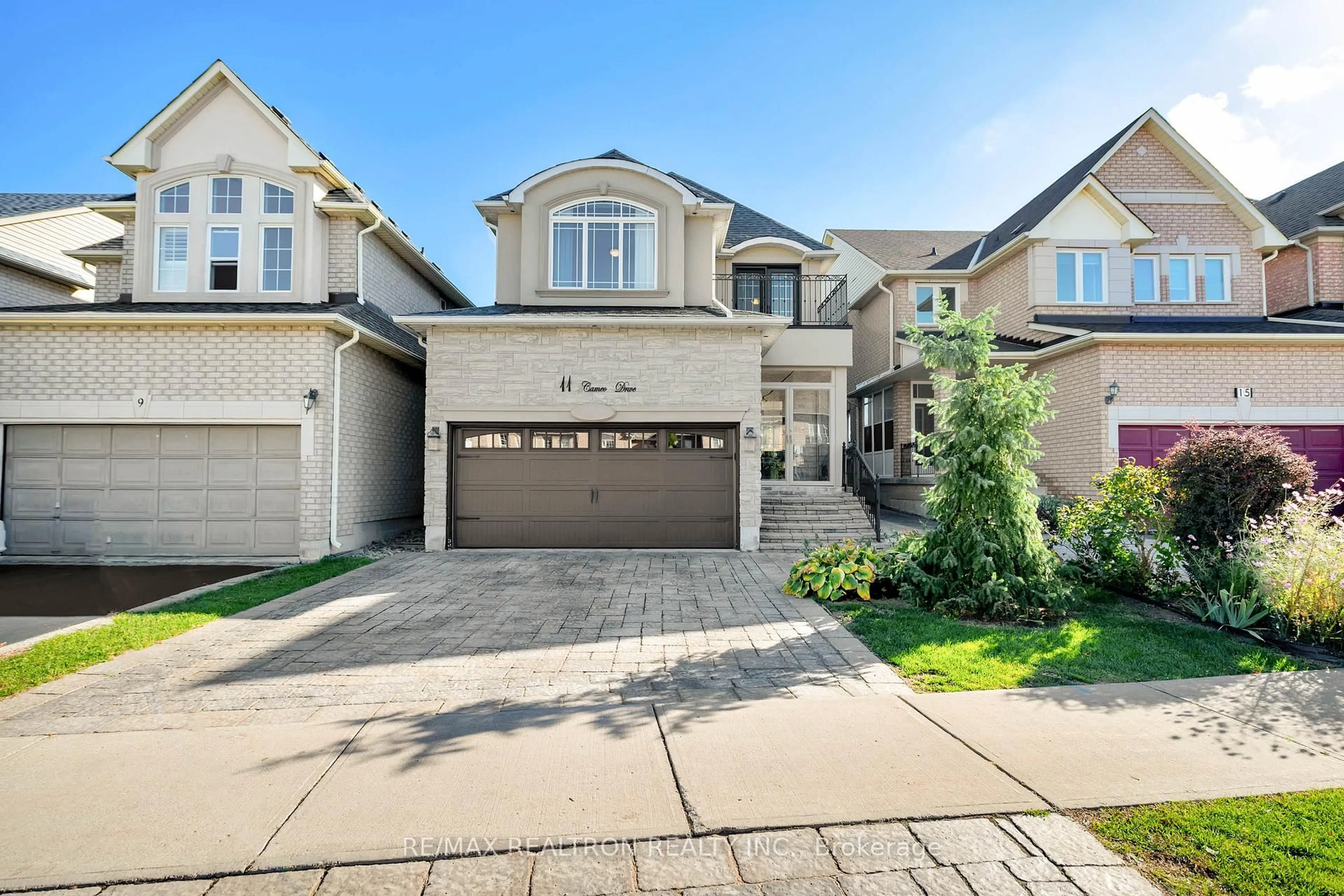 Home with brick exterior material, street for 11 Cameo Dr, Richmond Hill Ontario L4S 2C3
