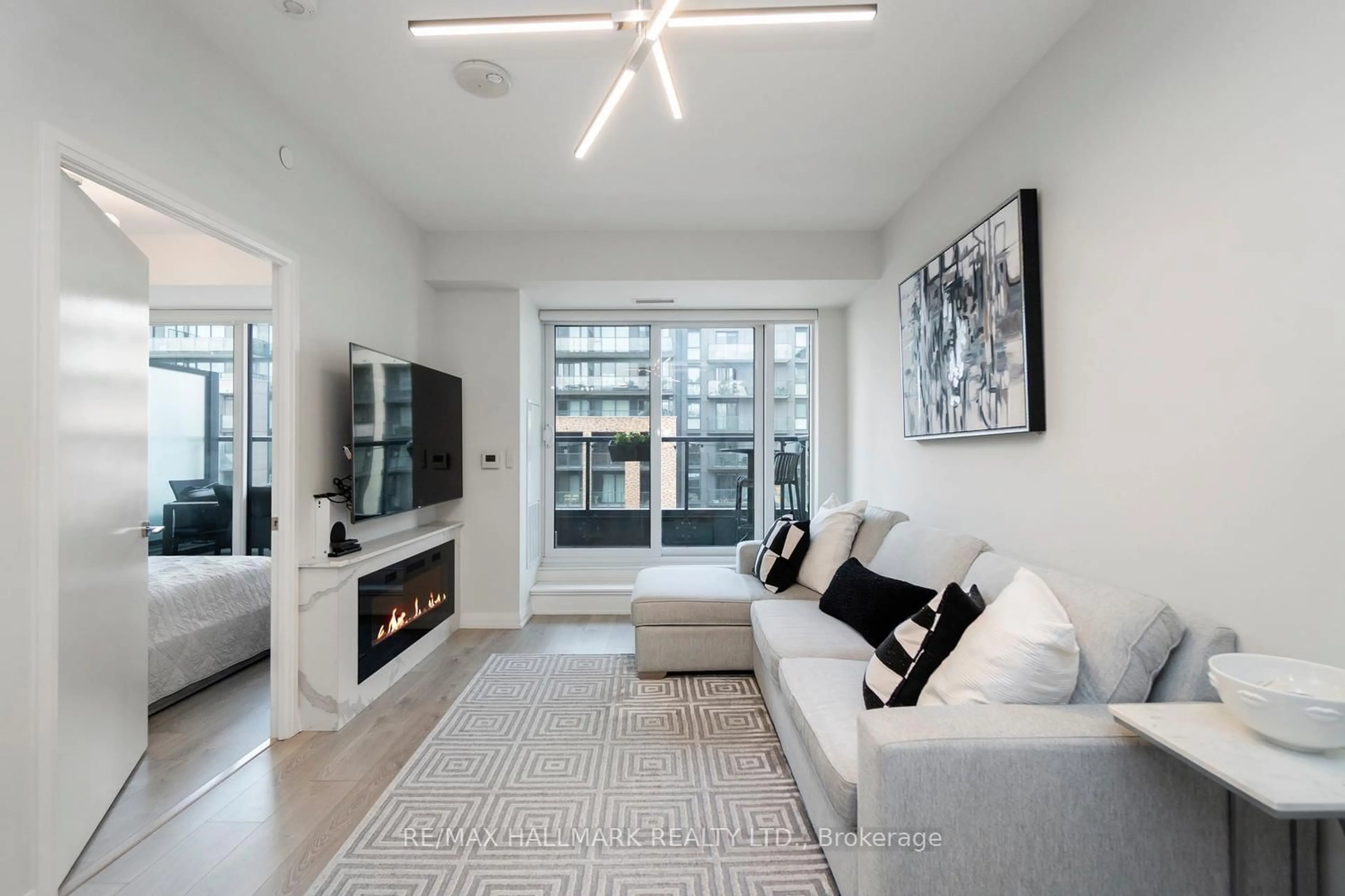 Living room with furniture, unknown for 99 Eagle Rock Way #729, Vaughan Ontario L6A 5A7