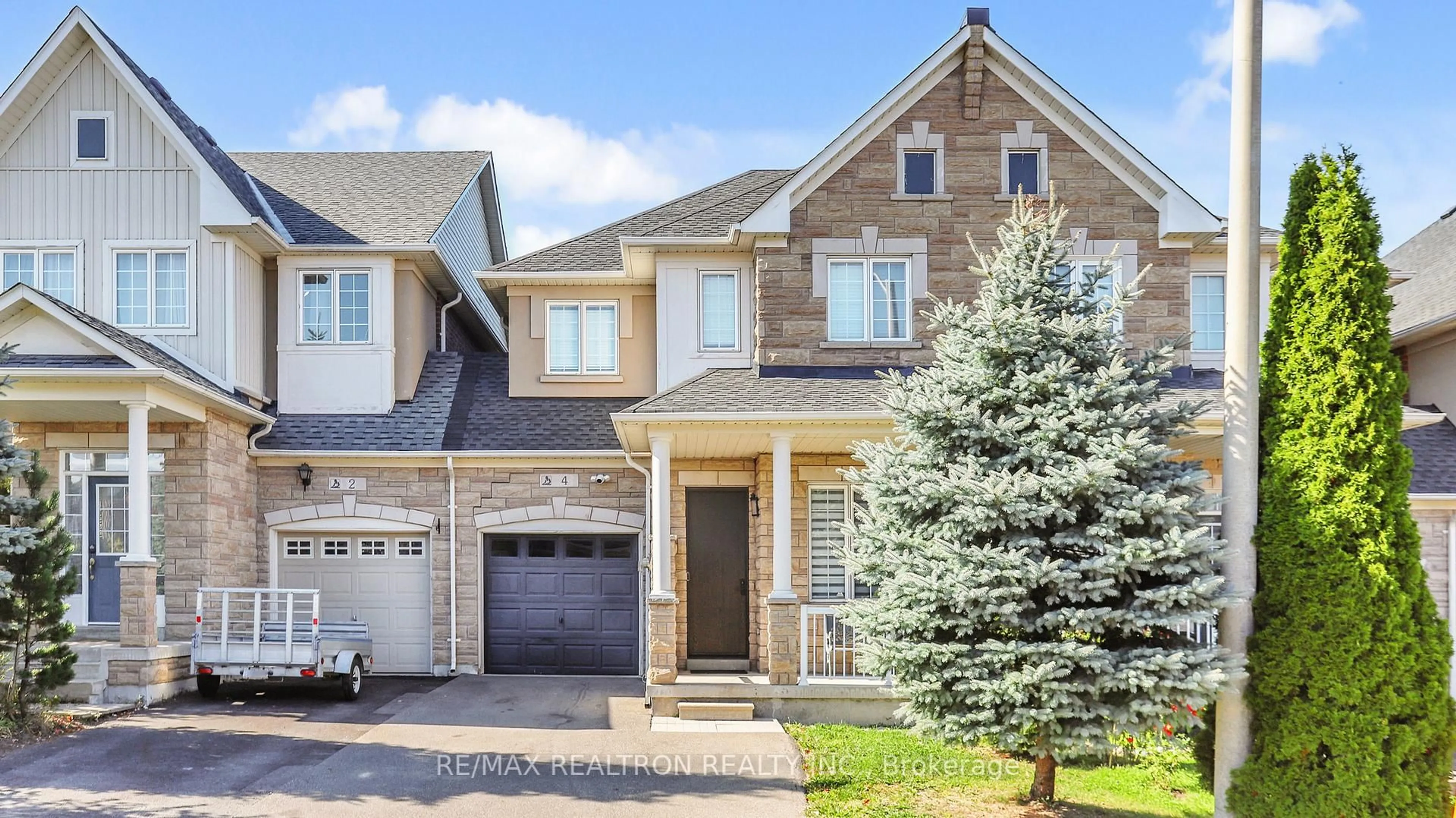 Home with brick exterior material, street for 4 Birdsong St, Richmond Hill Ontario L4E 5C3