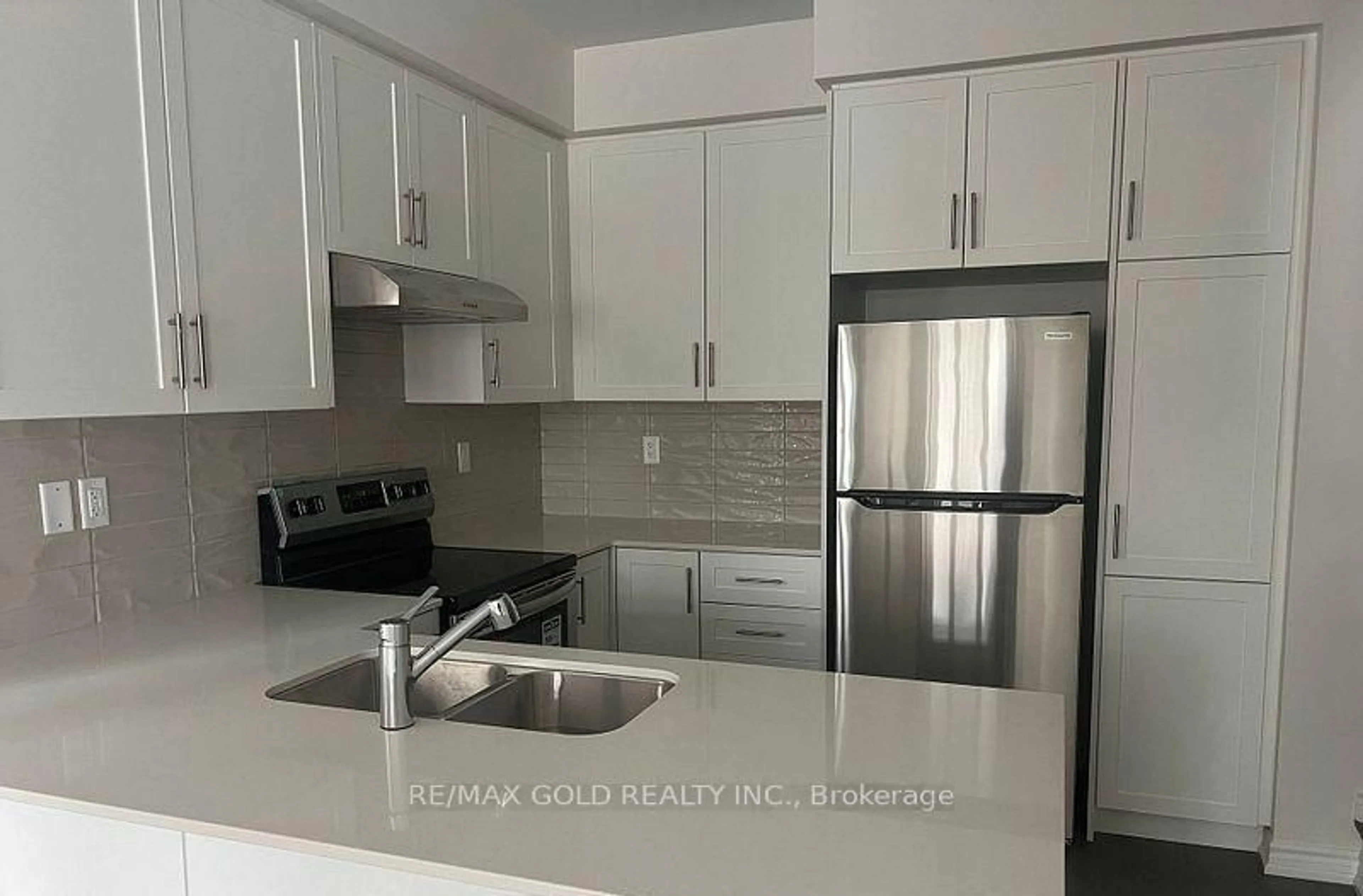Standard kitchen, unknown for 47 Montrose Blvd, Bradford West Gwillimbury Ontario L3Z 4P1