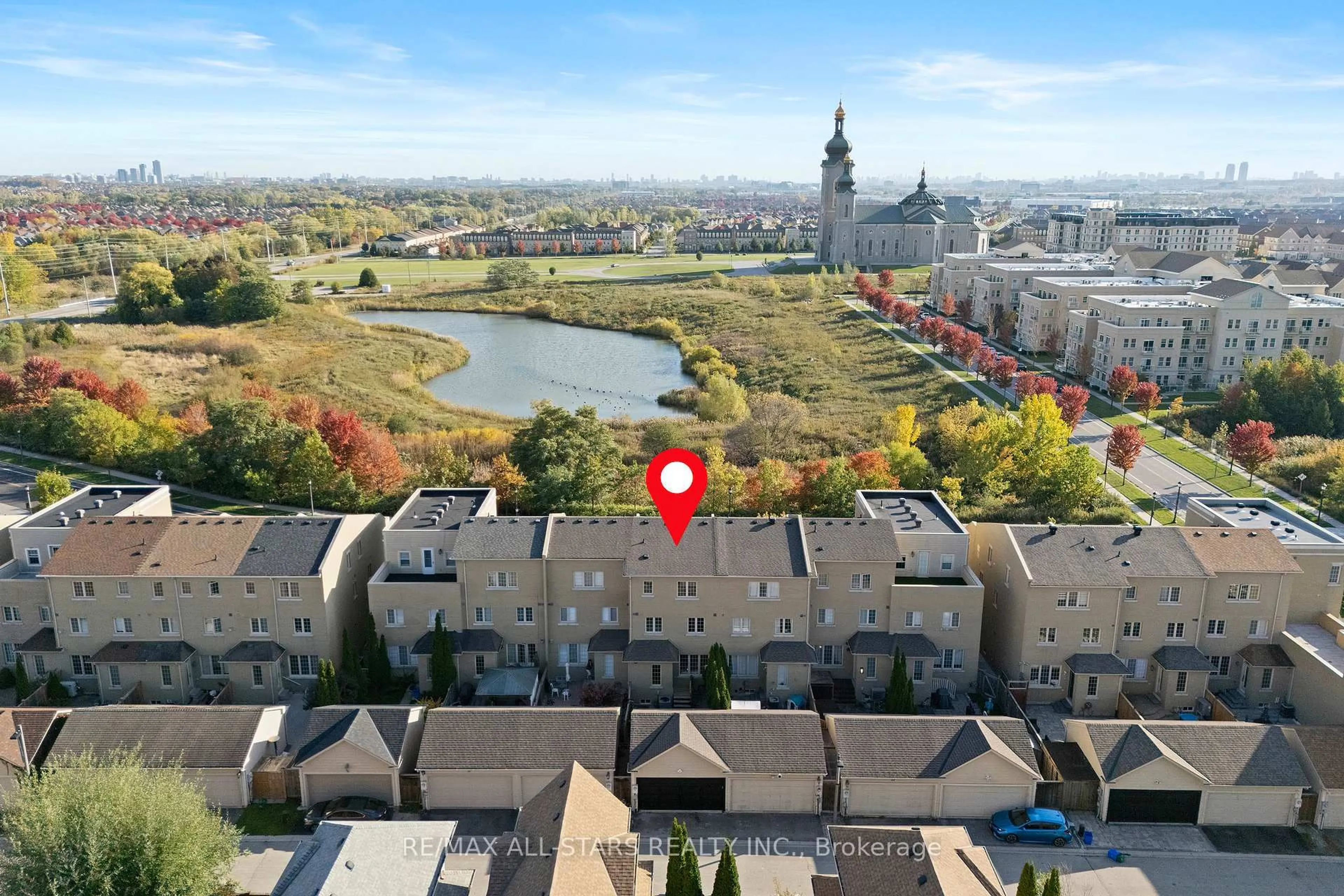 A pic from outside/outdoor area/front of a property/back of a property/a pic from drone, city buildings view from balcony for 40 Betty Roman Blvd, Markham Ontario L6C 0A5