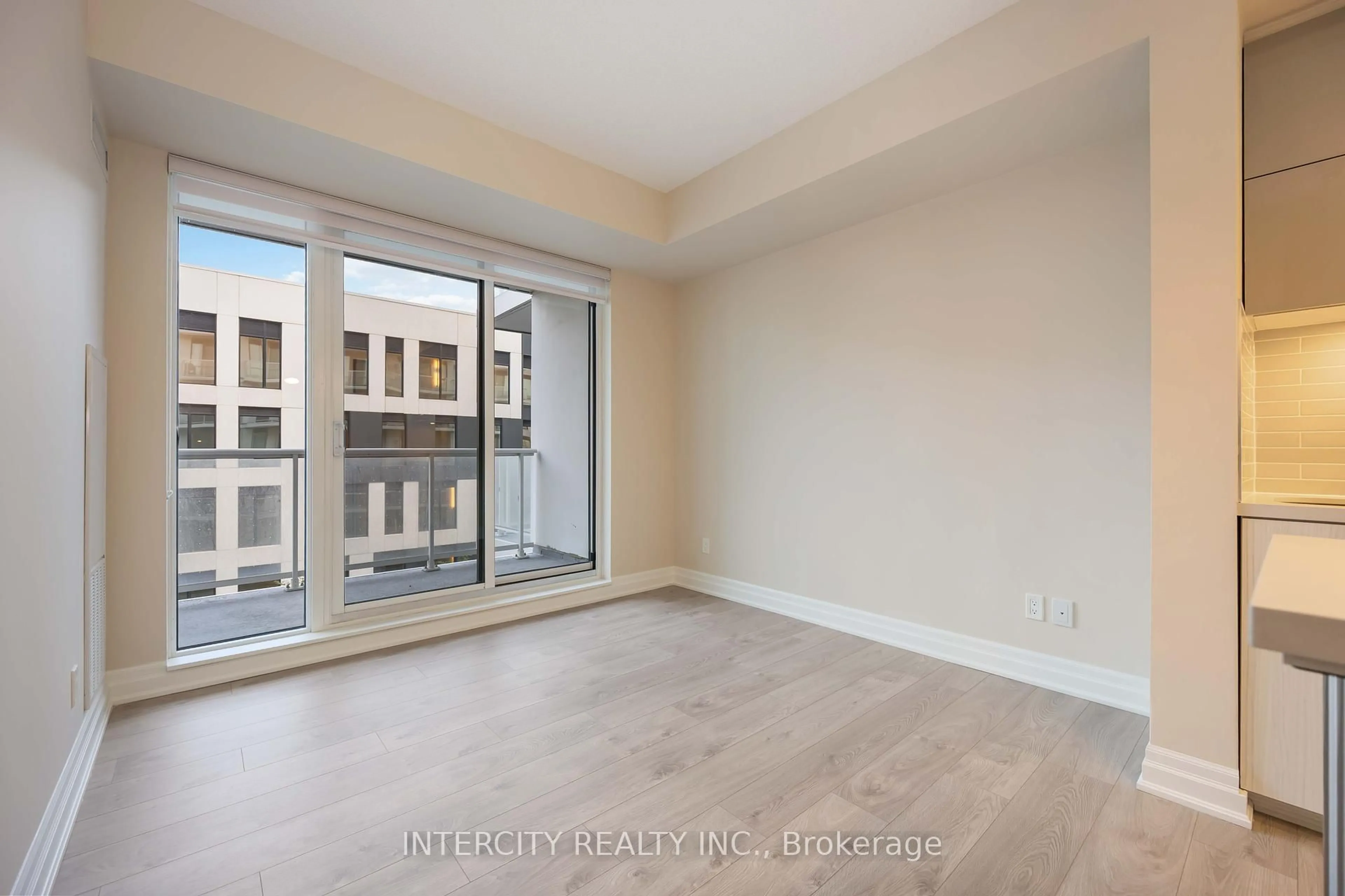 A pic of a room for 10 Rouge Valley Dr #802, Markham Ontario L6G 0G9