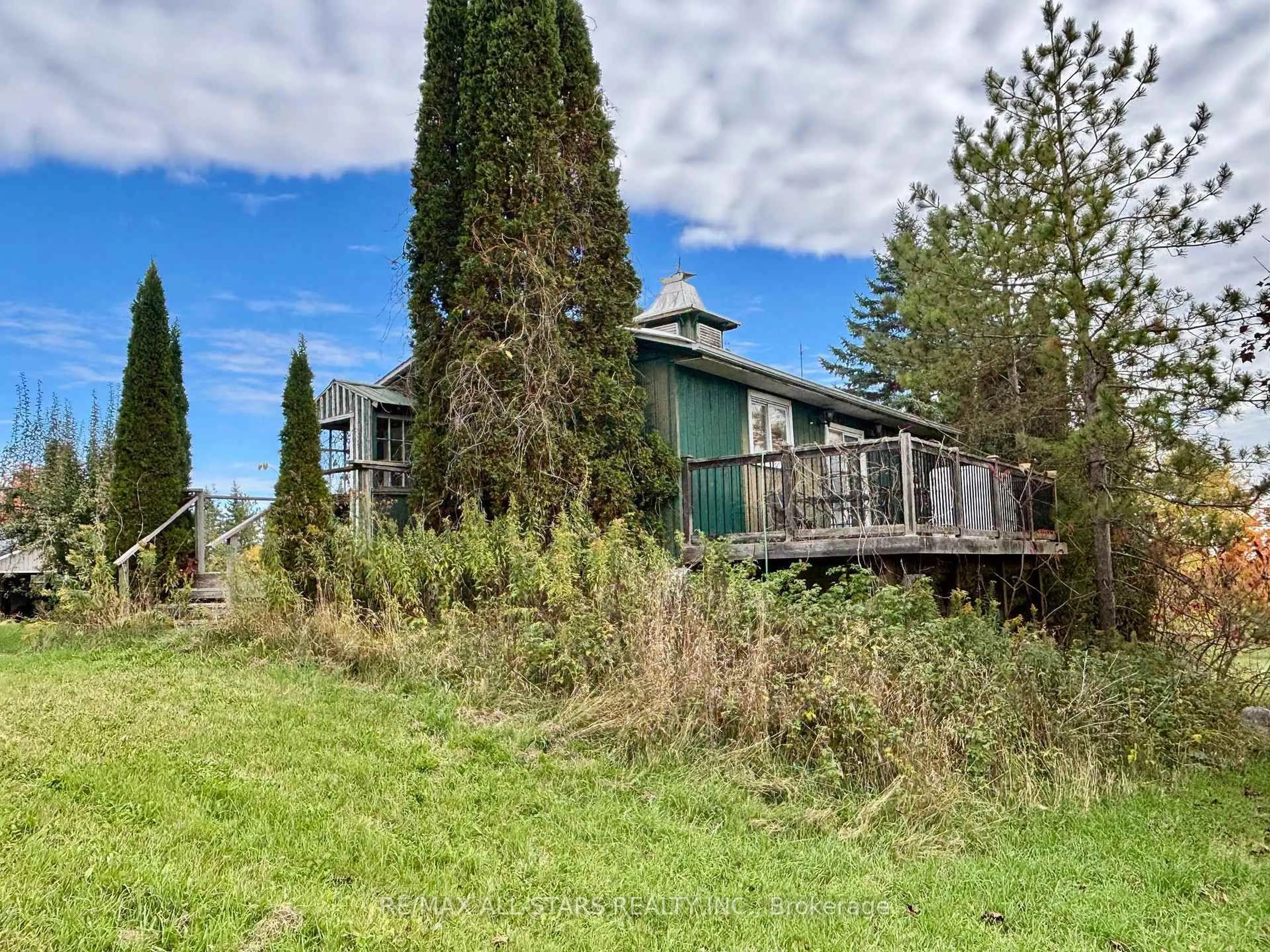 A pic from outside/outdoor area/front of a property/back of a property/a pic from drone, unknown for 14200 Sideroad 18, Brock Ontario L0C 1H0