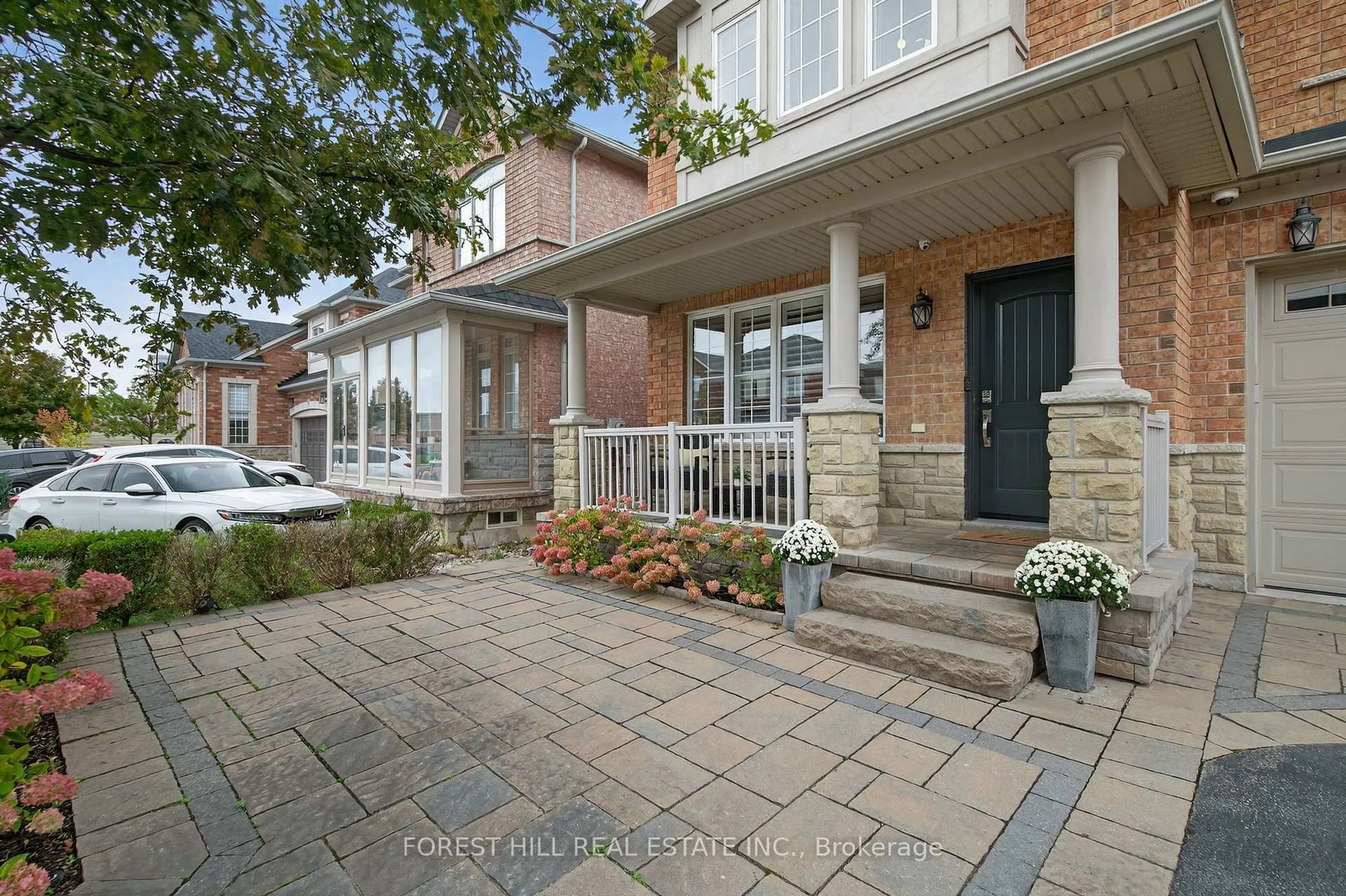 Home with brick exterior material, street for 10 Mendel Cres, Vaughan Ontario L4J 9B6