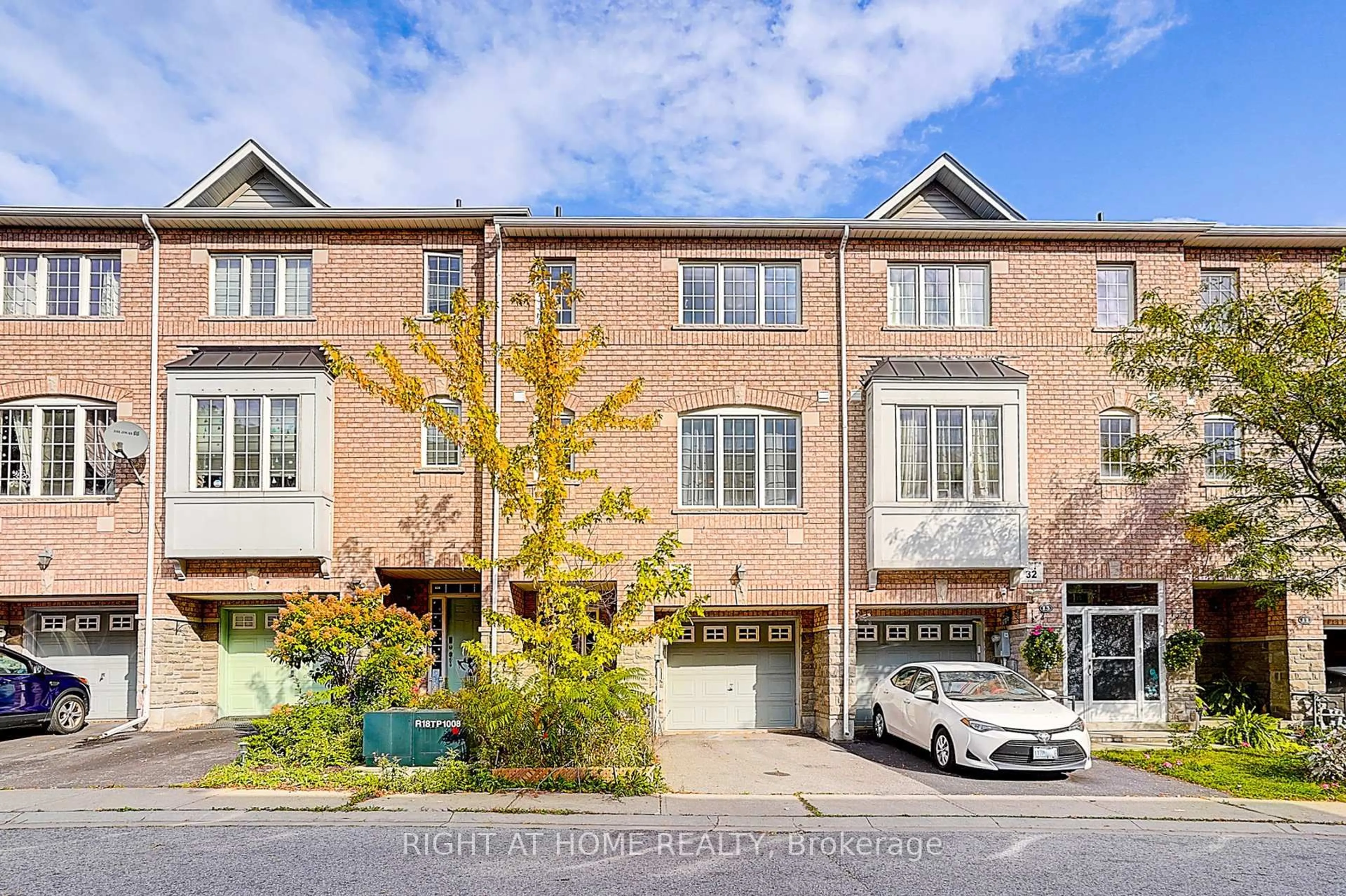 Home with brick exterior material, street for 151 Silverwood Ave #15, Richmond Hill Ontario L4S 0C9
