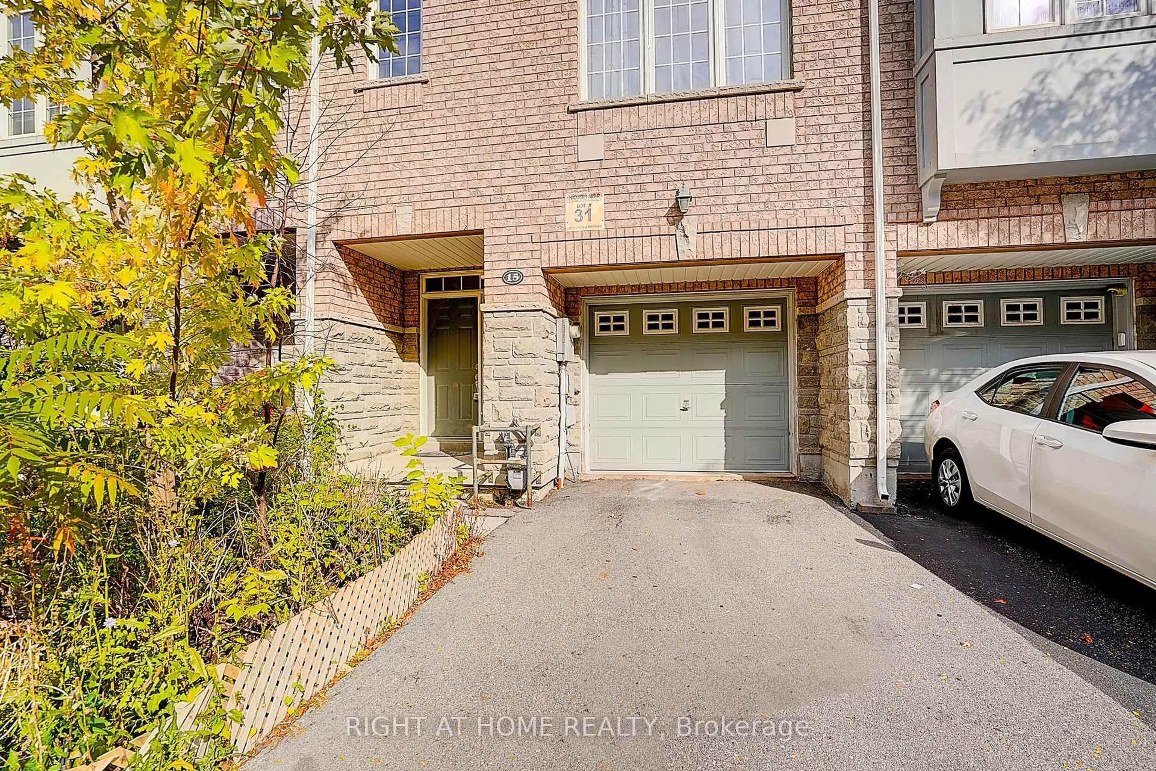 Home with brick exterior material, street for 151 Silverwood Ave #15, Richmond Hill Ontario L4S 0C9