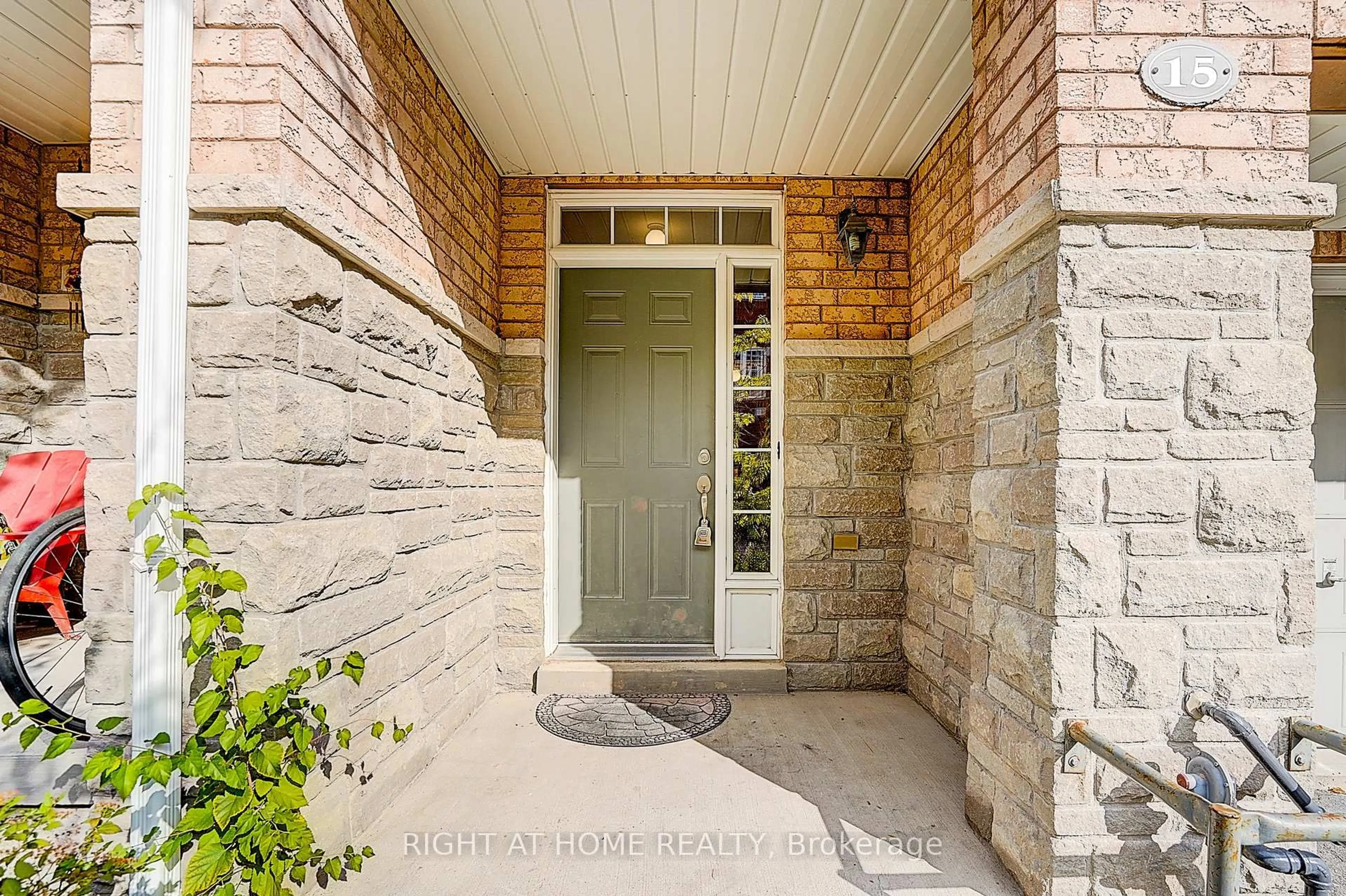 Unknown for 151 Silverwood Ave #15, Richmond Hill Ontario L4S 0C9