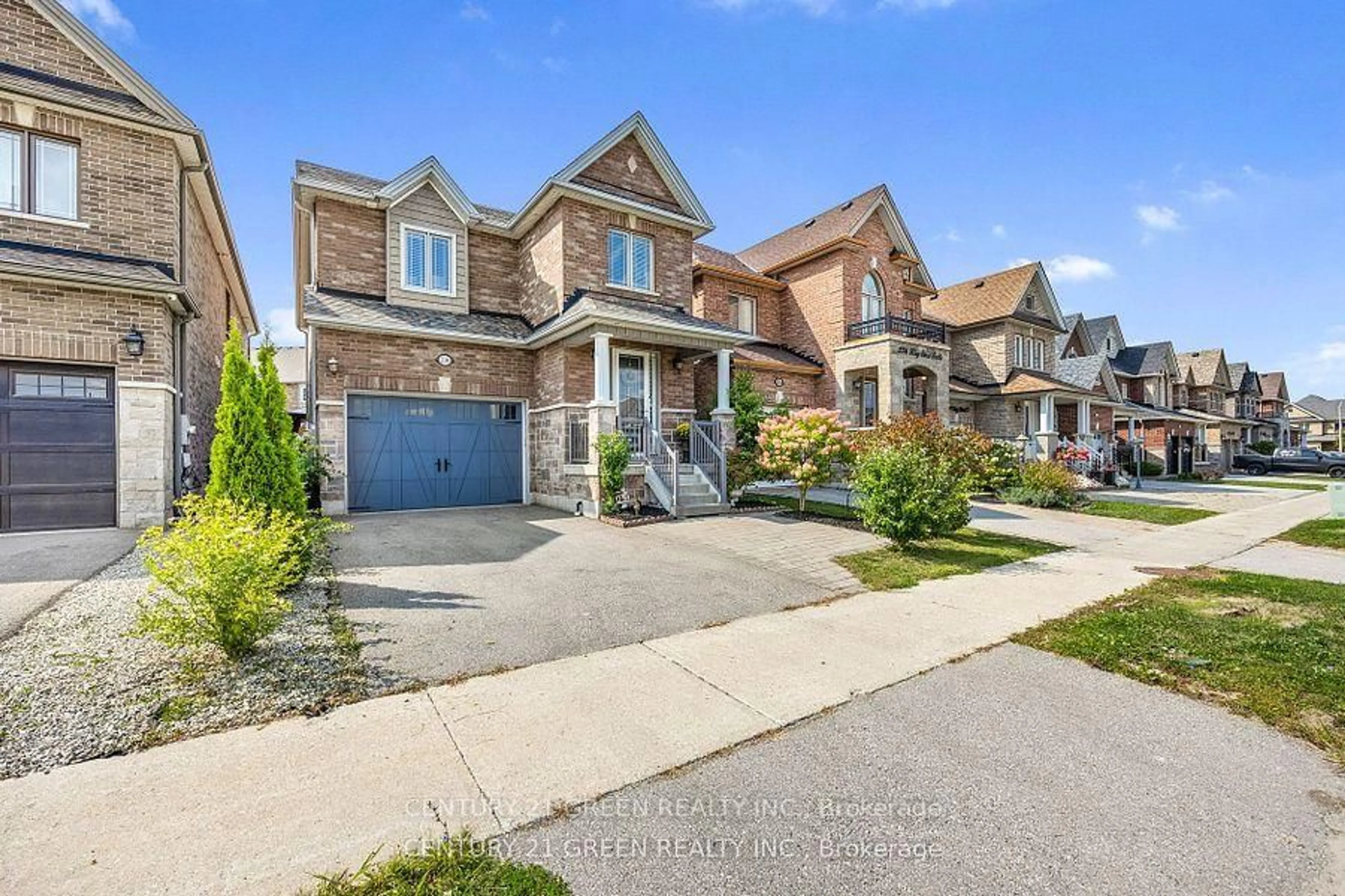 Home with brick exterior material, street for 238 King St, New Tecumseth Ontario L9R 0A7