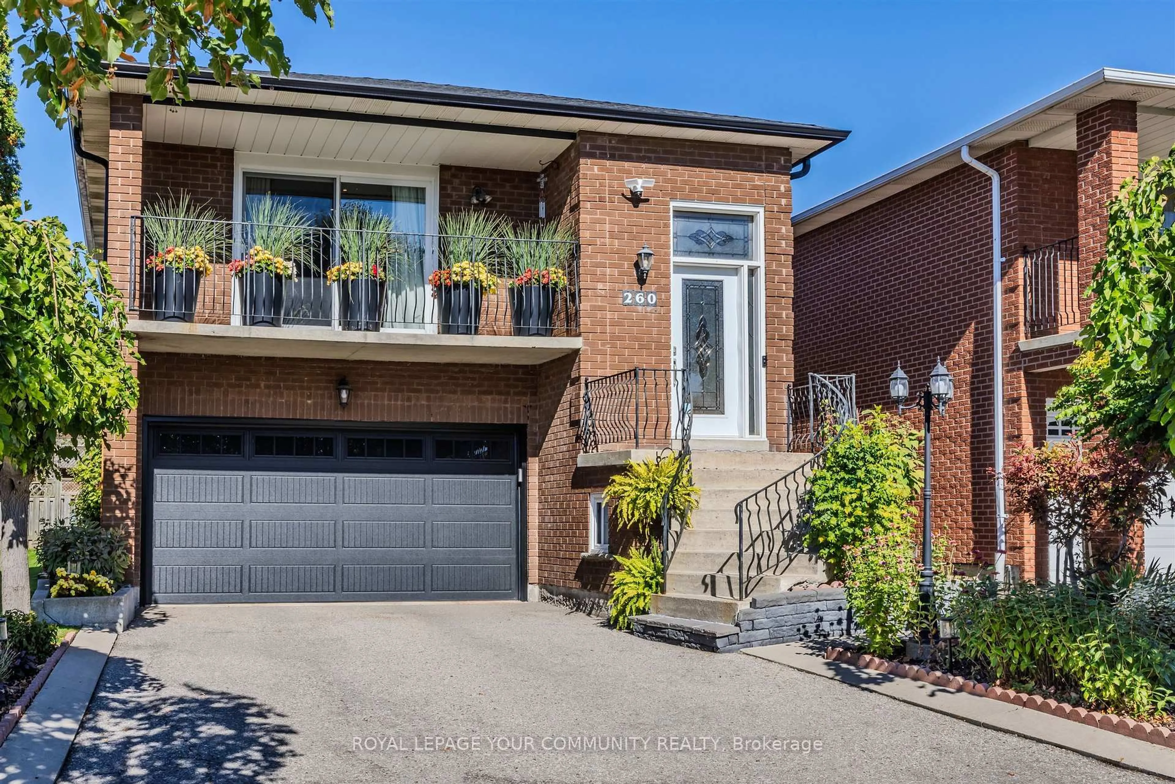 Home with brick exterior material, street for 260 Mathewson St, Vaughan Ontario L6A 1B4