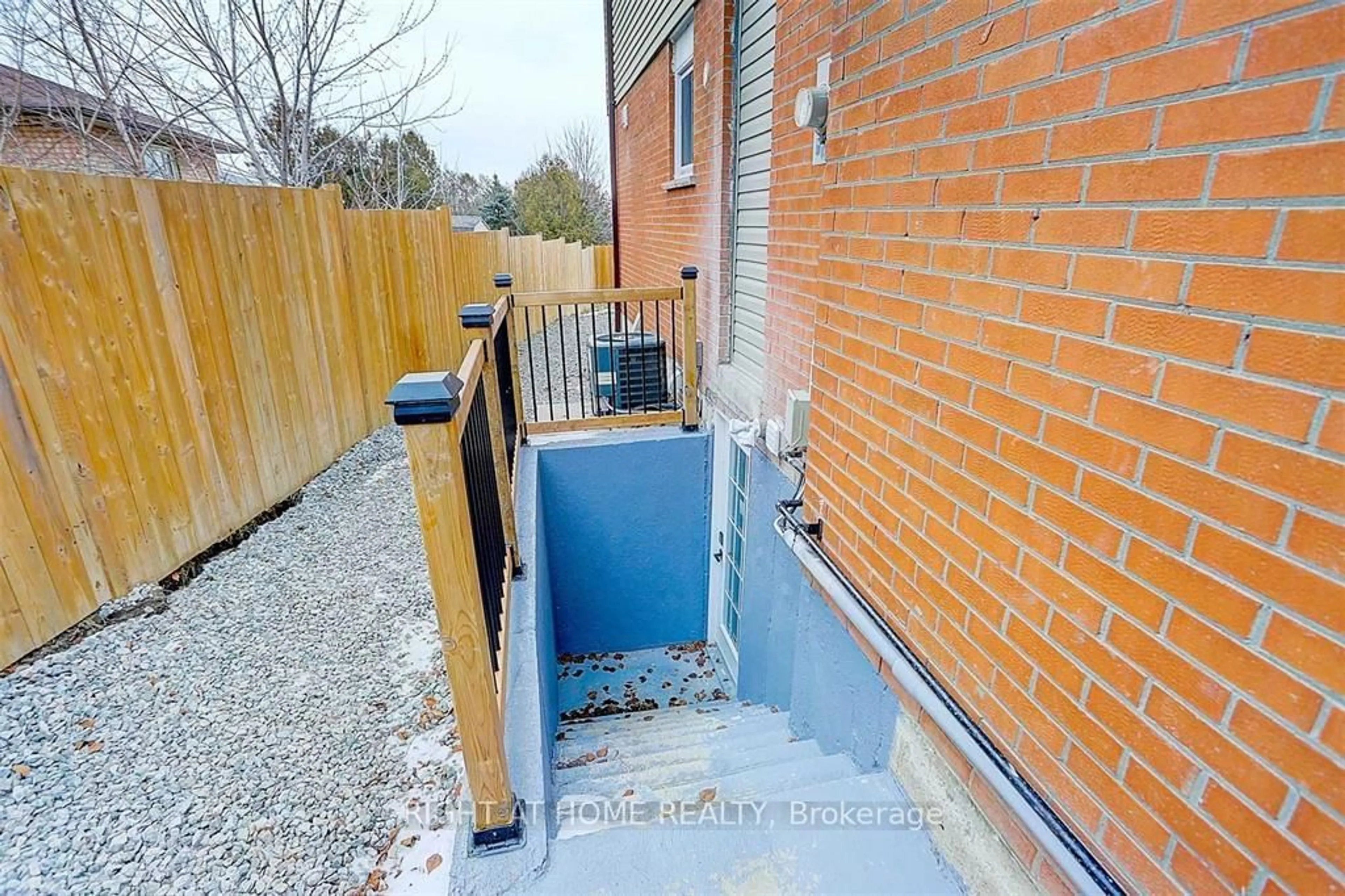 Unknown for 187 Collings Ave, Bradford West Gwillimbury Ontario L3Z 1W2