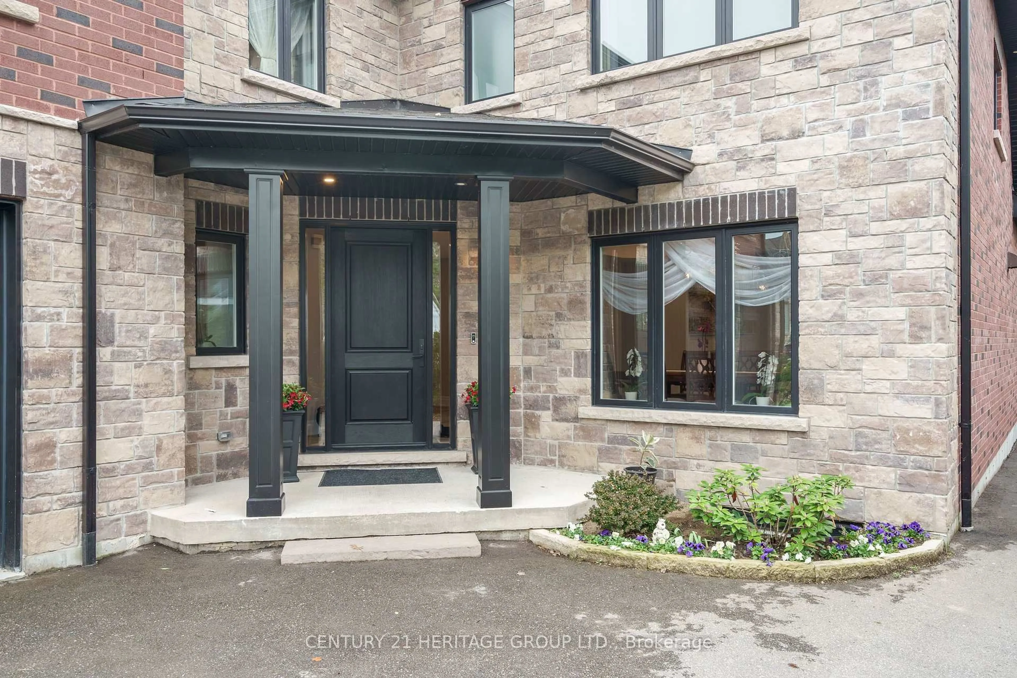 Unknown for 1894 Simcoe Blvd, Innisfil Ontario L9S 4N4