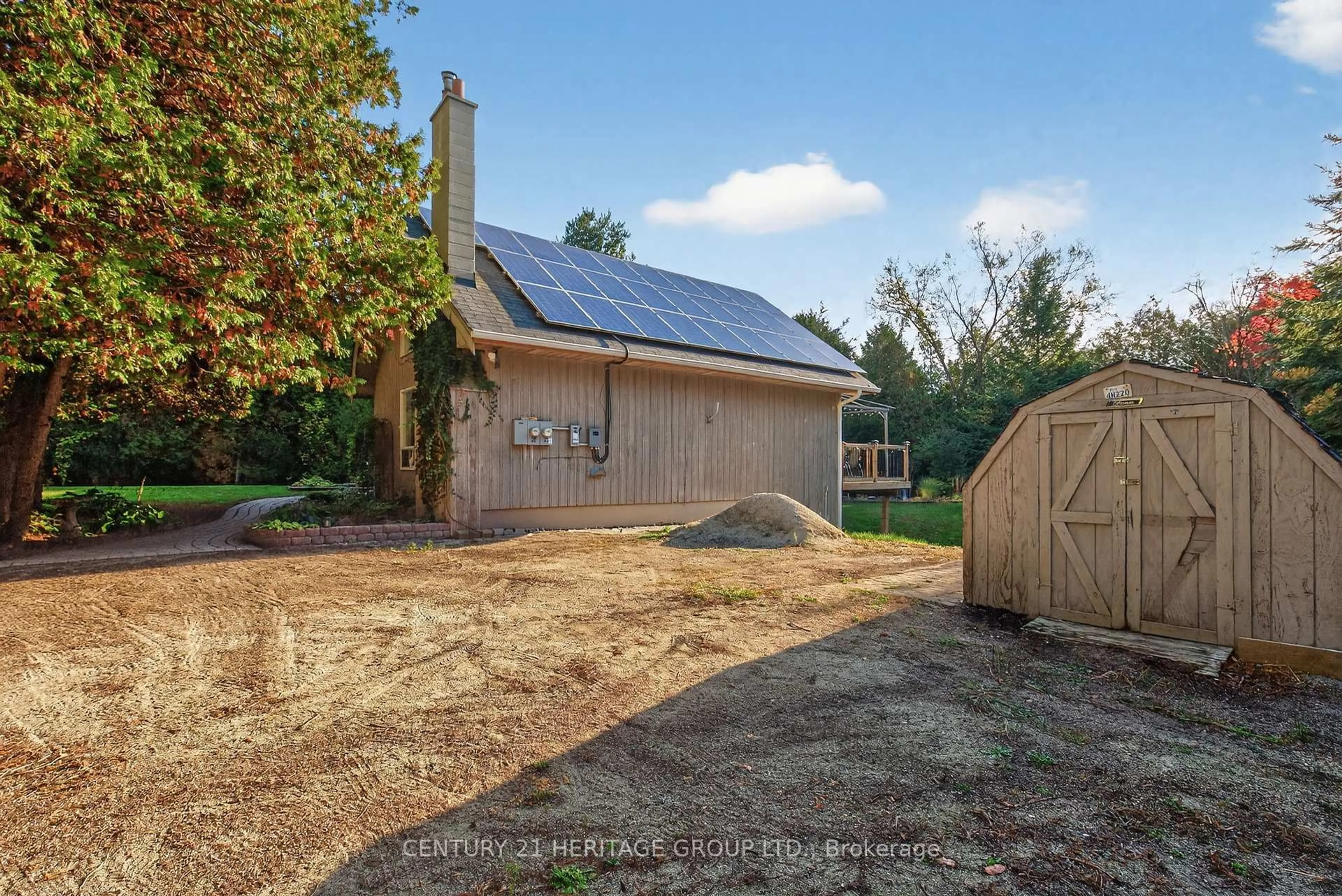 A pic from outside/outdoor area/front of a property/back of a property/a pic from drone, street for 7 Margaret Ave, Adjala-Tosorontio Ontario L0M 1J0