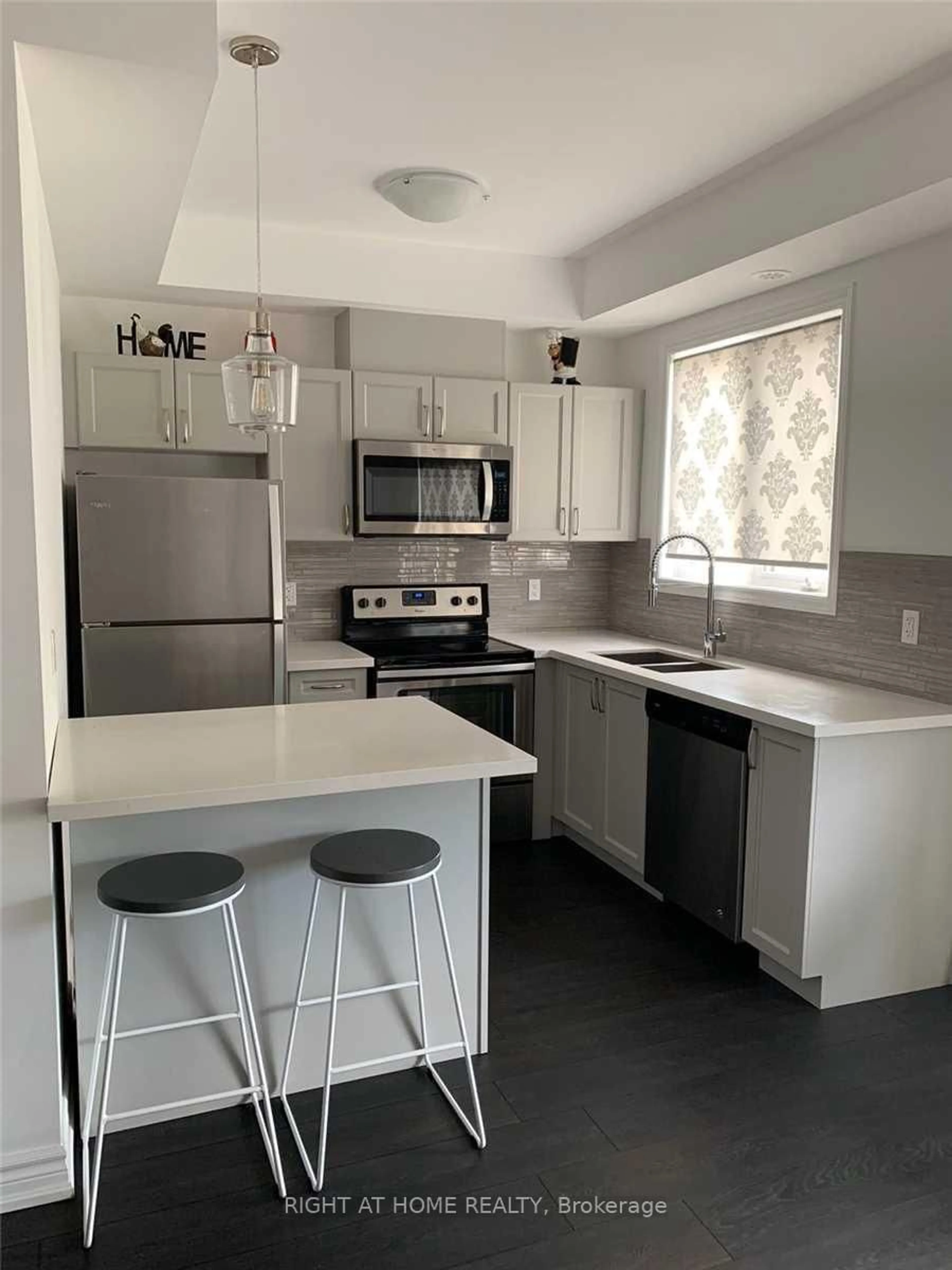 Standard kitchen, unknown for 201 Pine Grove Rd #423, Vaughan Ontario L4L 0H8