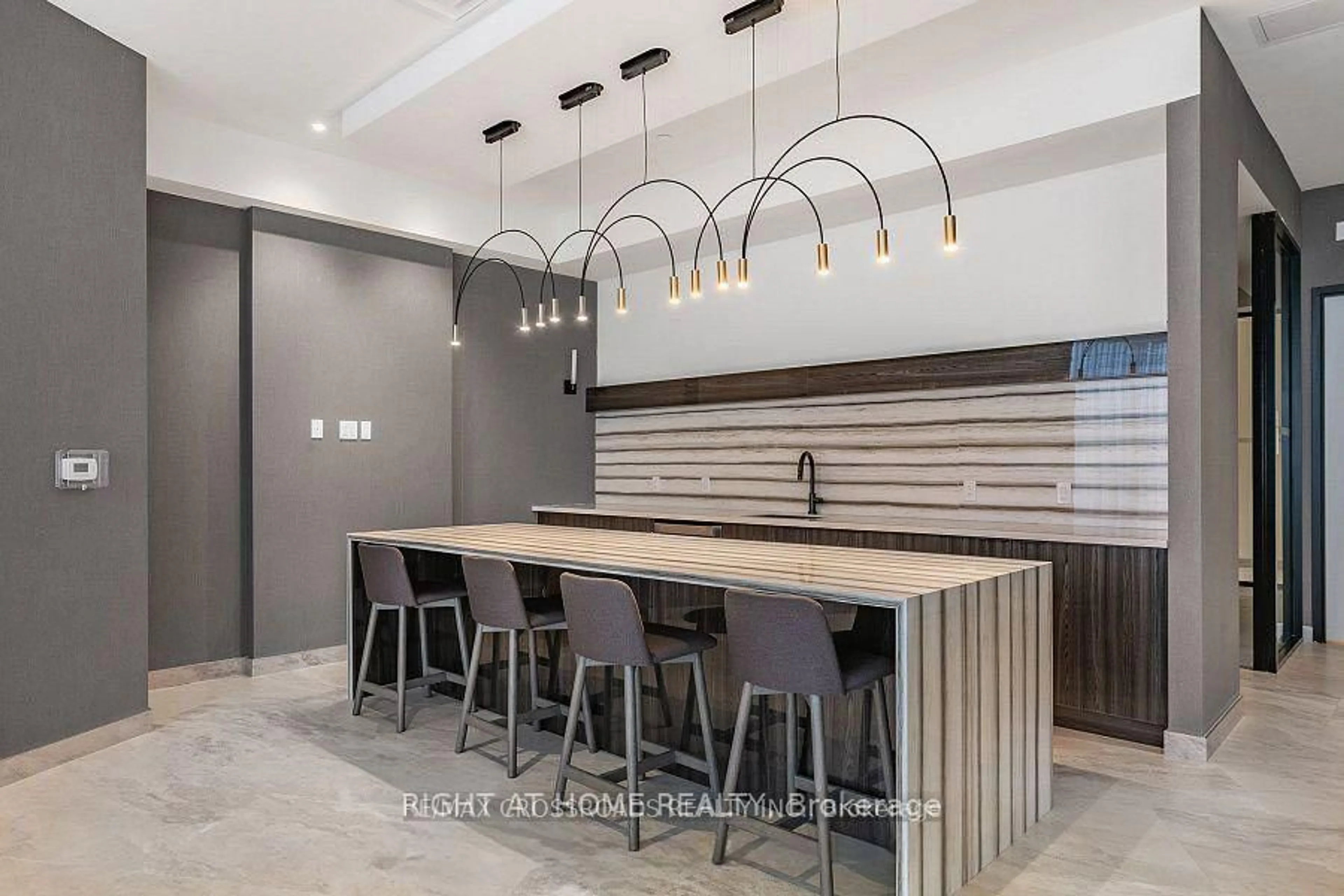 Contemporary kitchen, ceramic/tile floor for 6 DAVID EYER Rd #509, Richmond Hill Ontario L4S 0N5
