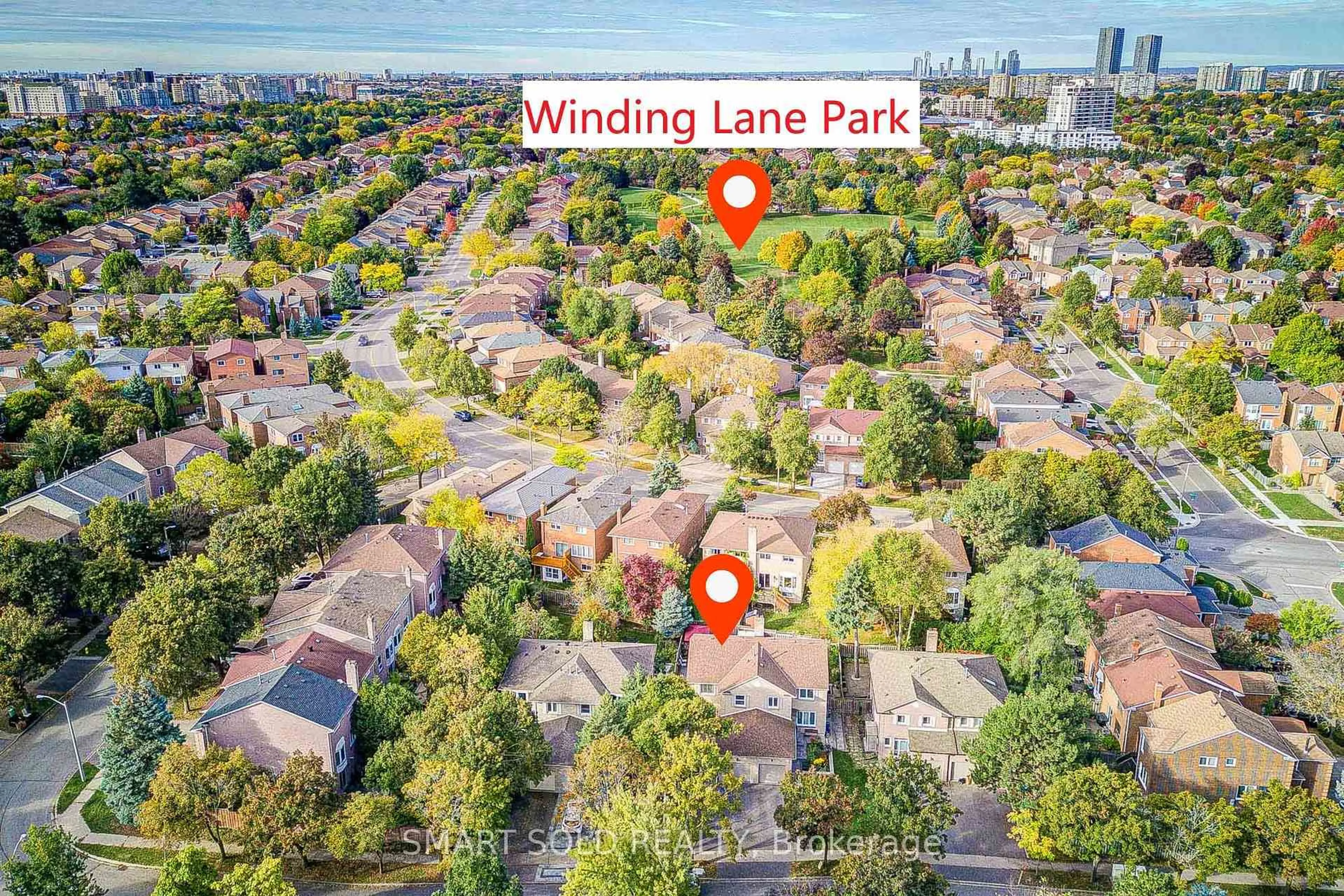 A pic from outside/outdoor area/front of a property/back of a property/a pic from drone, city buildings view from balcony for 47 Colleen St, Vaughan Ontario L4J 5H1