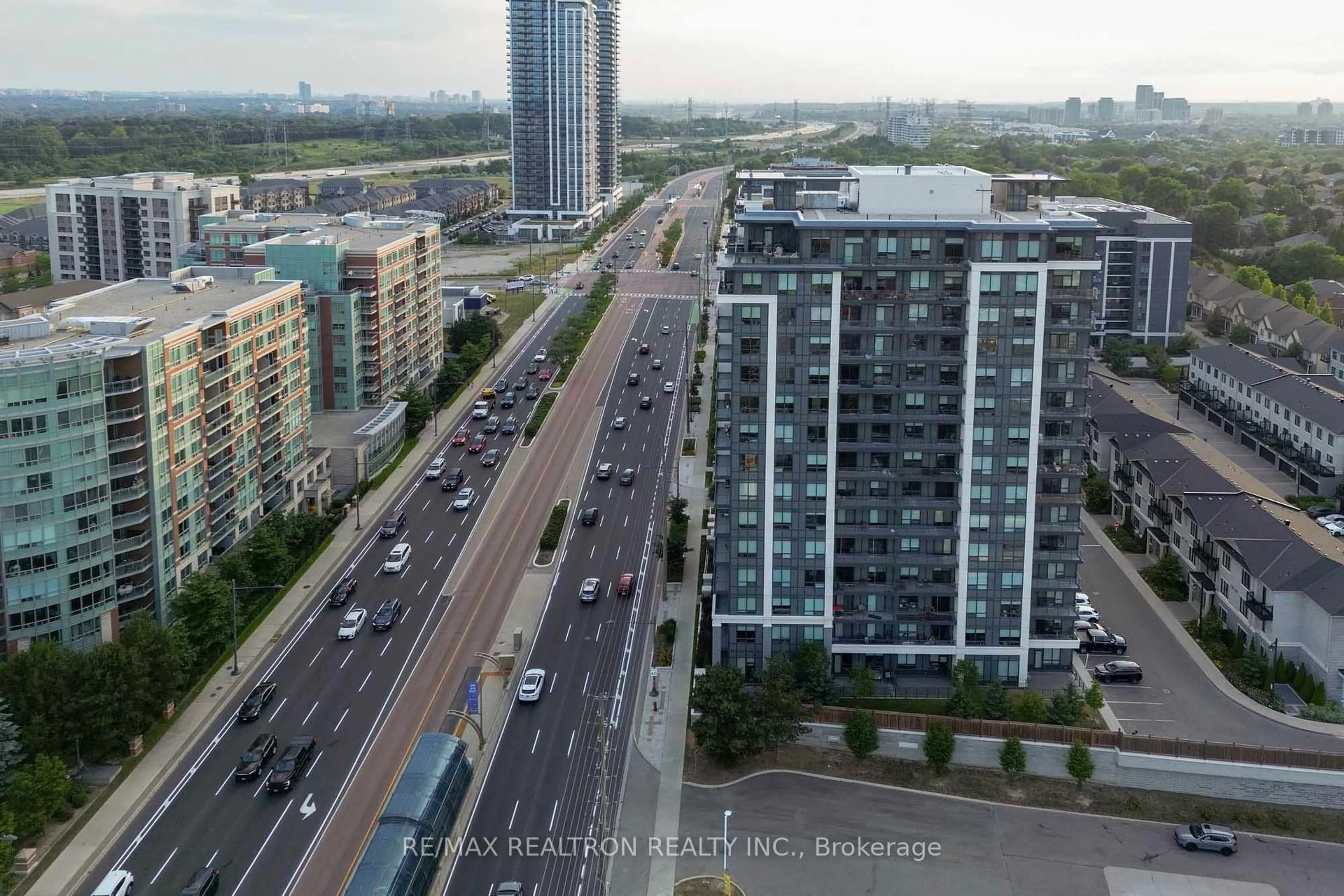 A pic from outside/outdoor area/front of a property/back of a property/a pic from drone, city buildings view from balcony for 398 Highway 7 #1503, Richmond Hill Ontario L4B 0G6