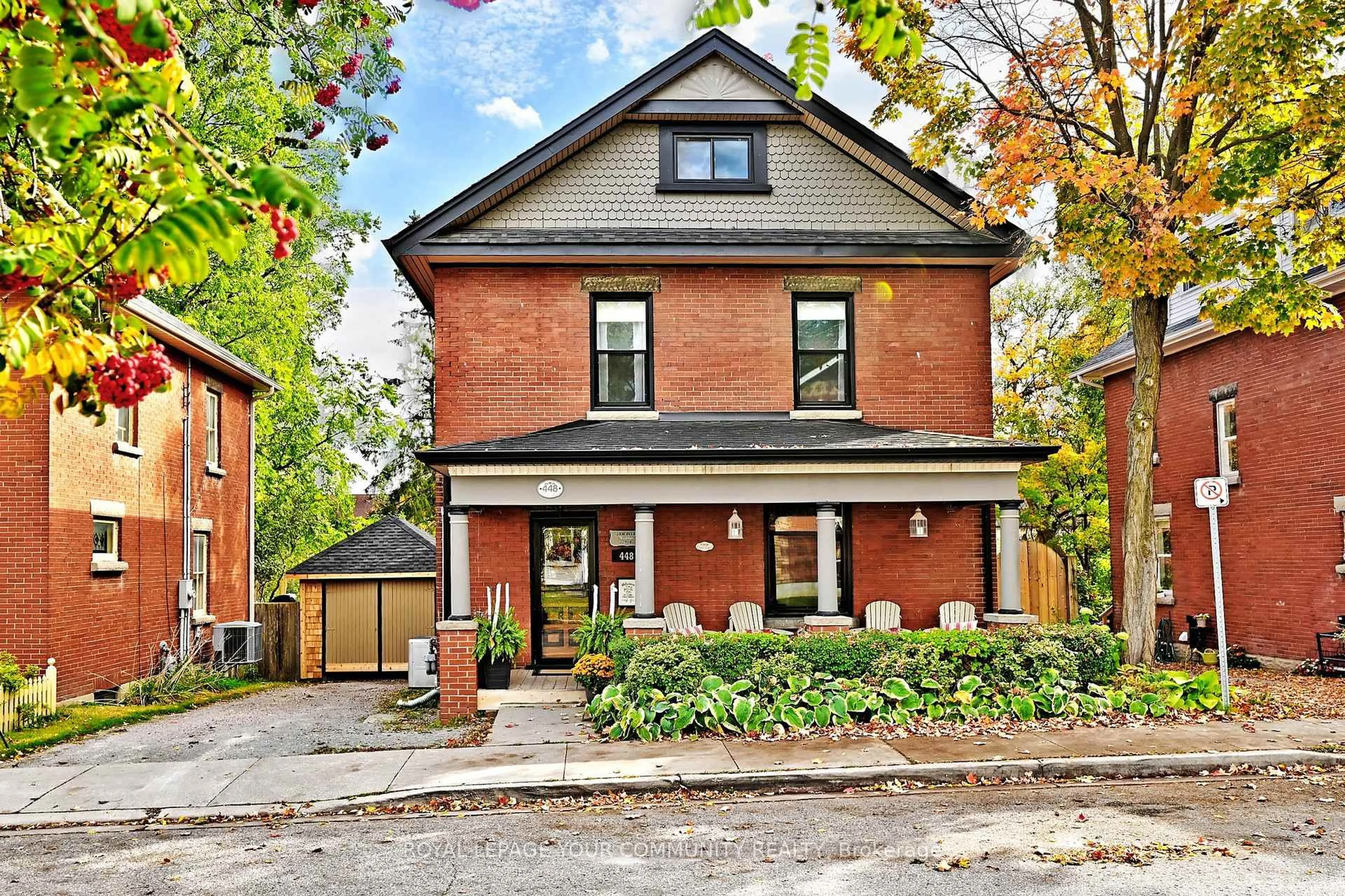 Home with brick exterior material, street for 448 Timothy St, Newmarket Ontario L3Y 1P8