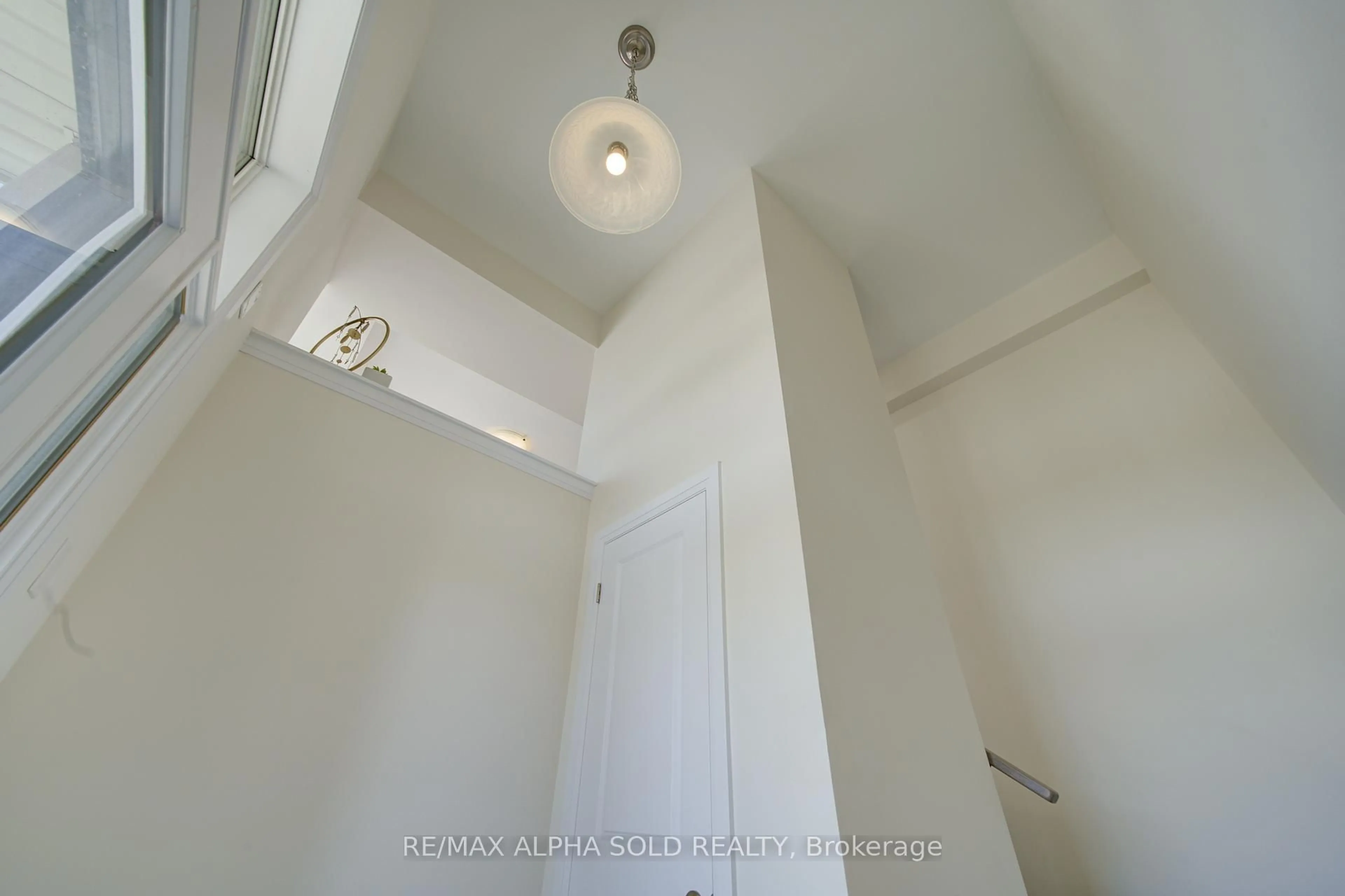 Unknown for 11415 LESLIE St, Richmond Hill Ontario L4S 0N7