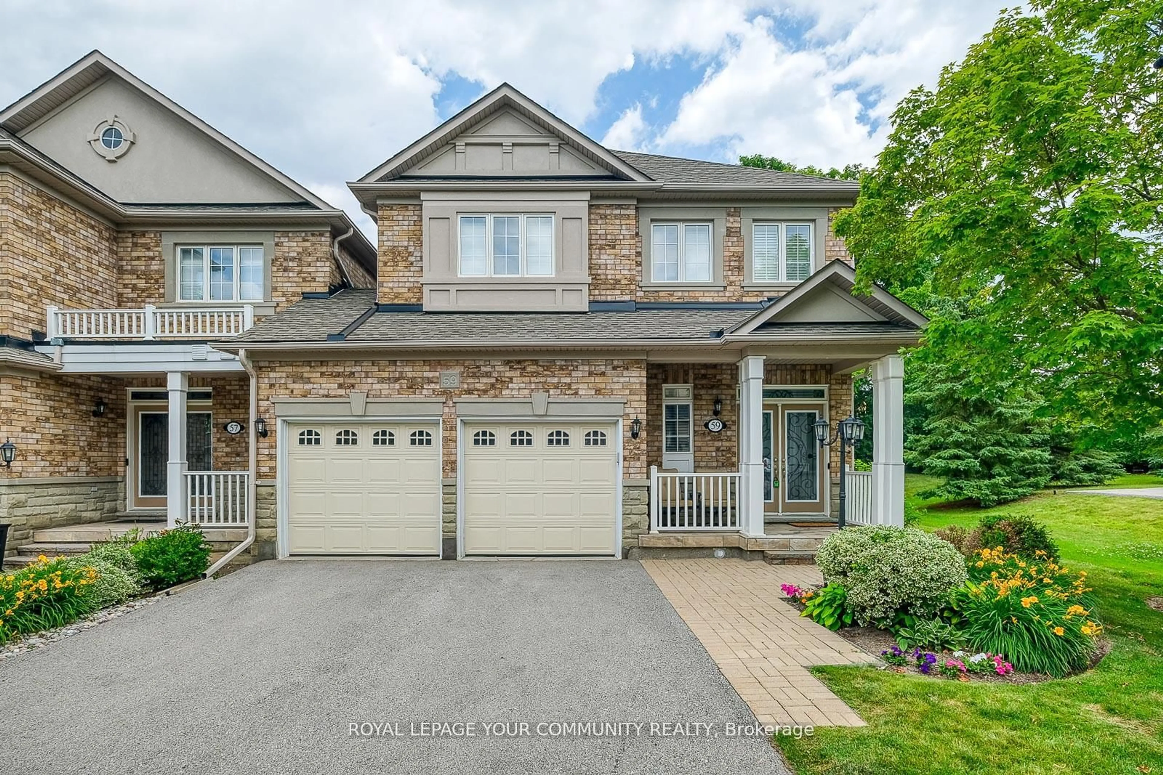 Home with brick exterior material, street for 59 Stonecliffe Cres #56, Aurora Ontario L4G 7Z7