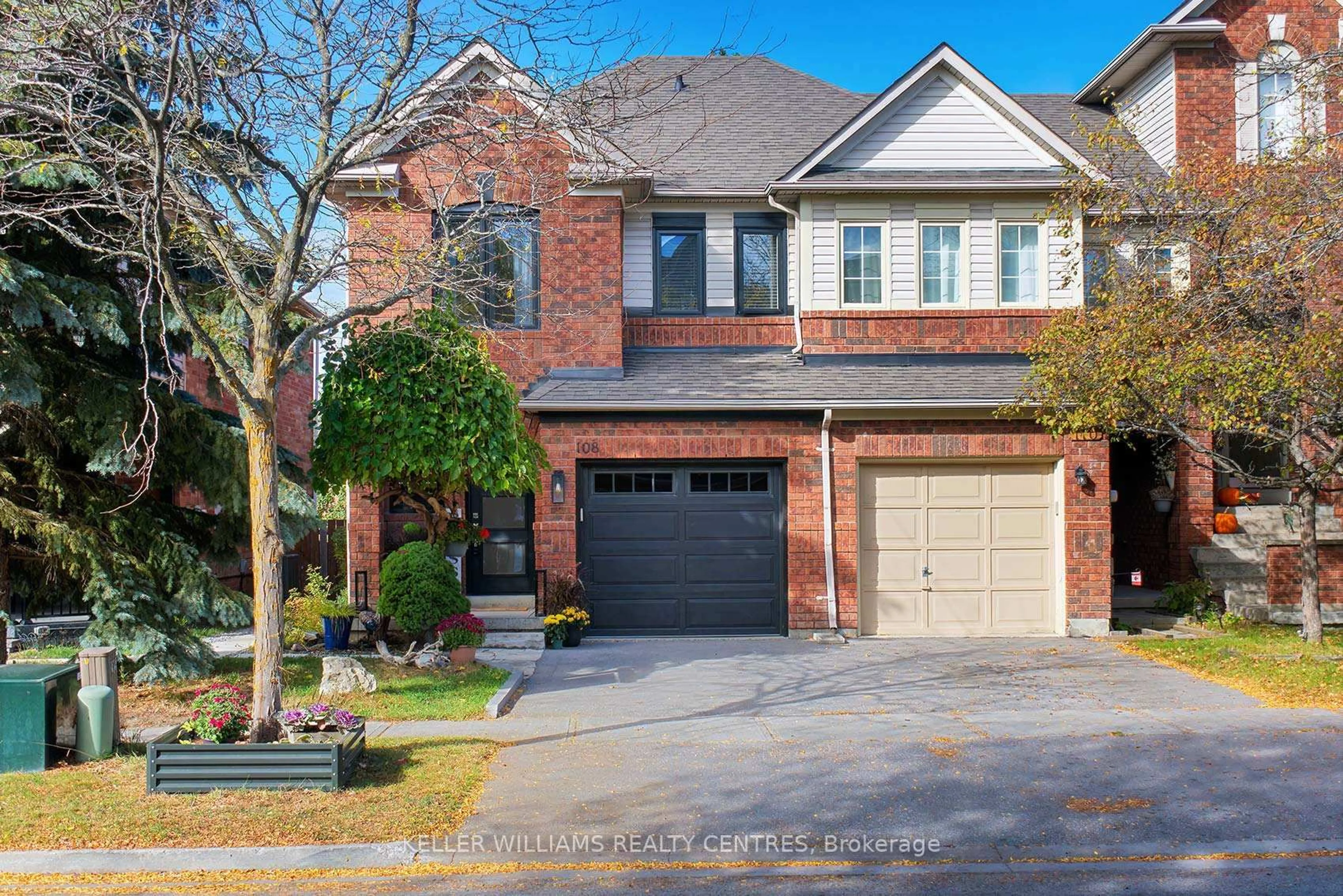 Home with brick exterior material, street for 108 Mugford Rd, Aurora Ontario L4G 7J8