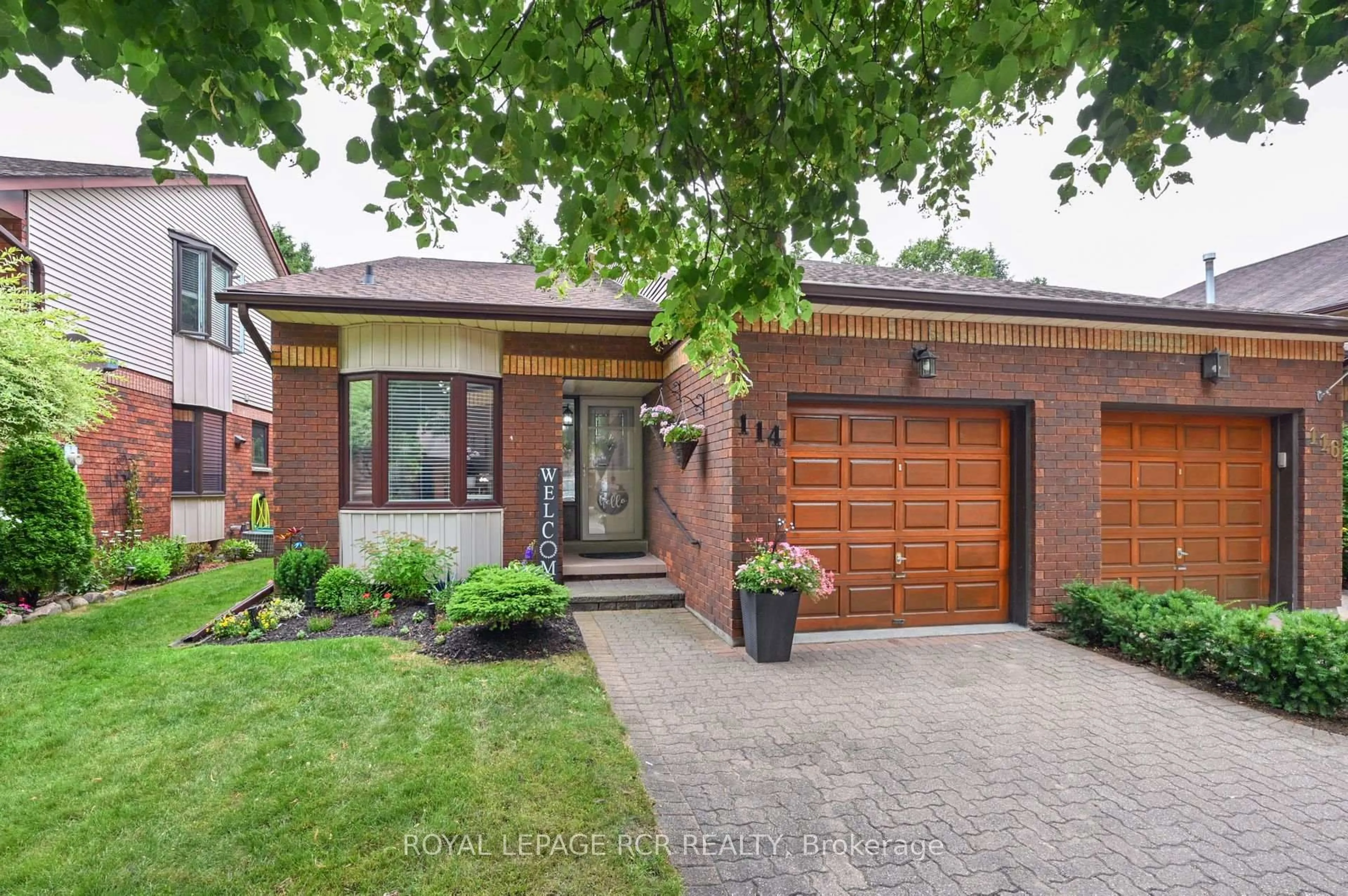 Home with brick exterior material, street for 114 Green Briar Rd, New Tecumseth Ontario L9R 1S3
