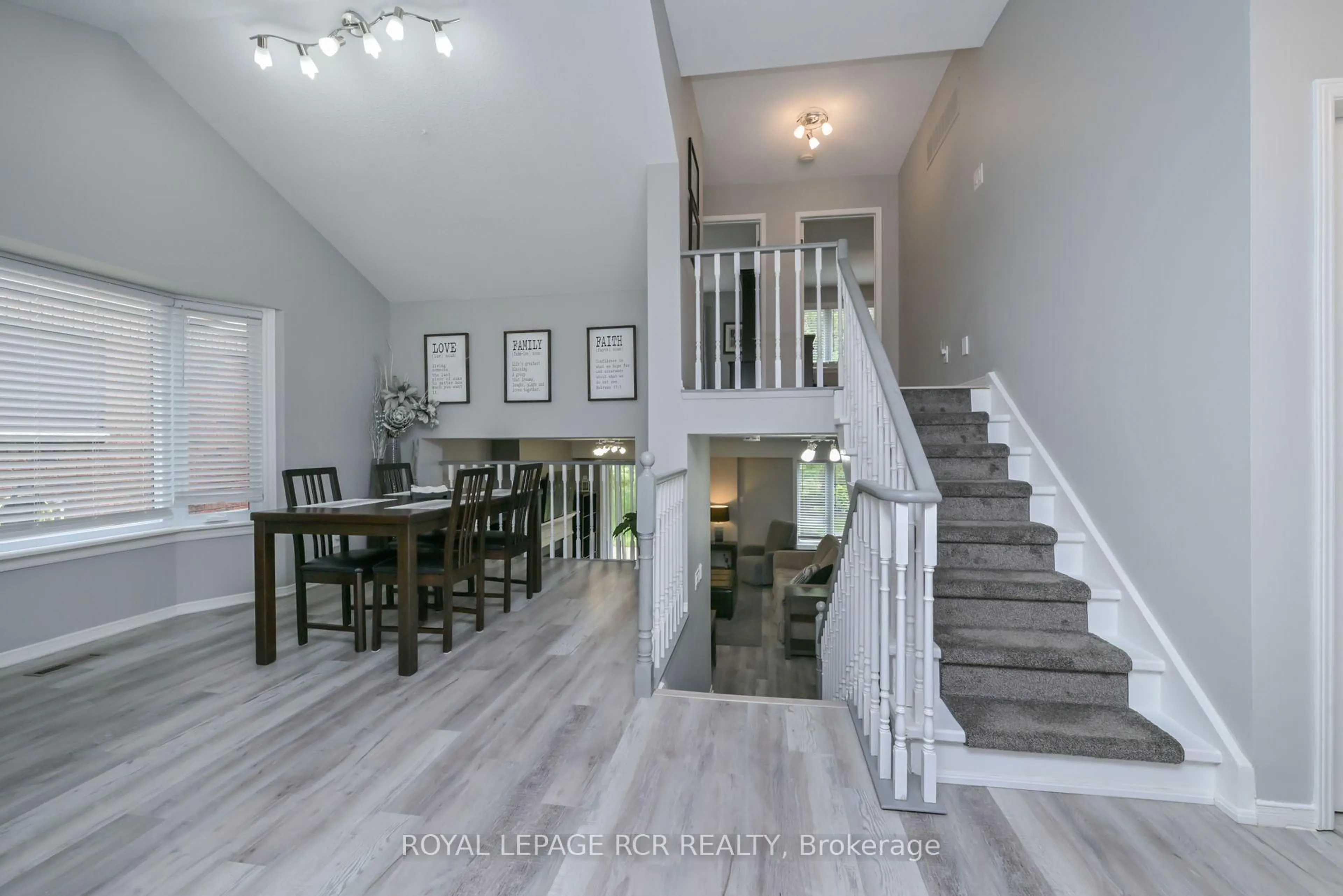 Unknown for 114 Green Briar Rd, New Tecumseth Ontario L9R 1S3