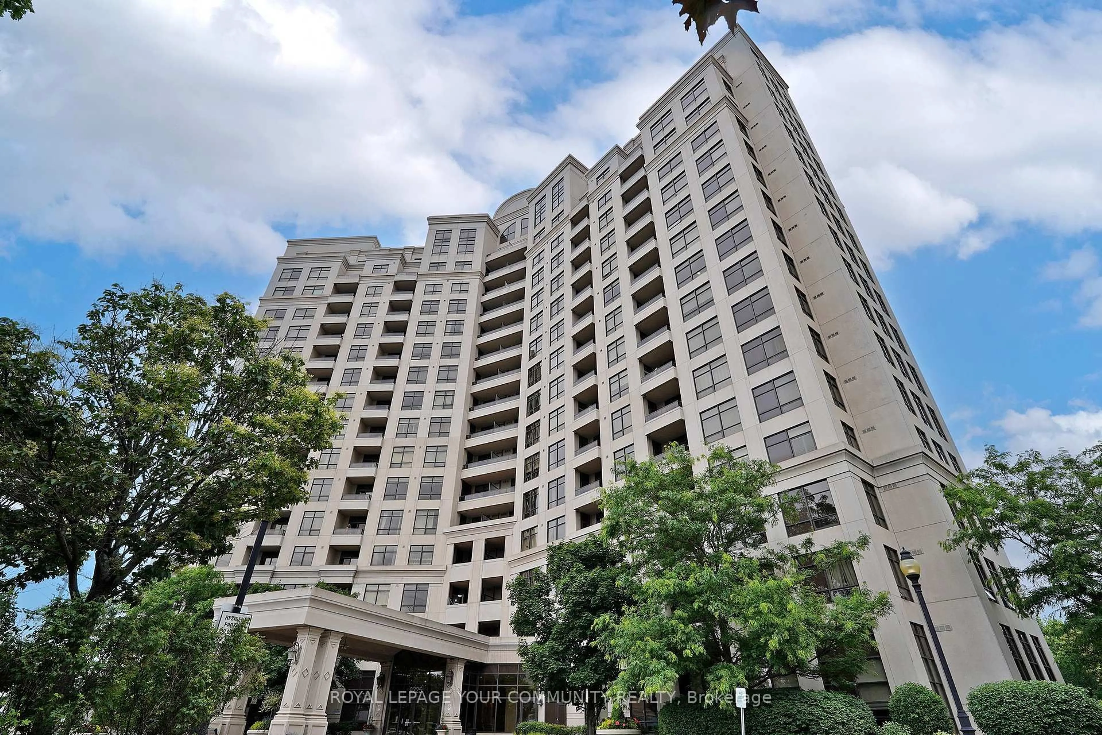 Unknown for 9225 Jane St #910, Vaughan Ontario L6A 0J7