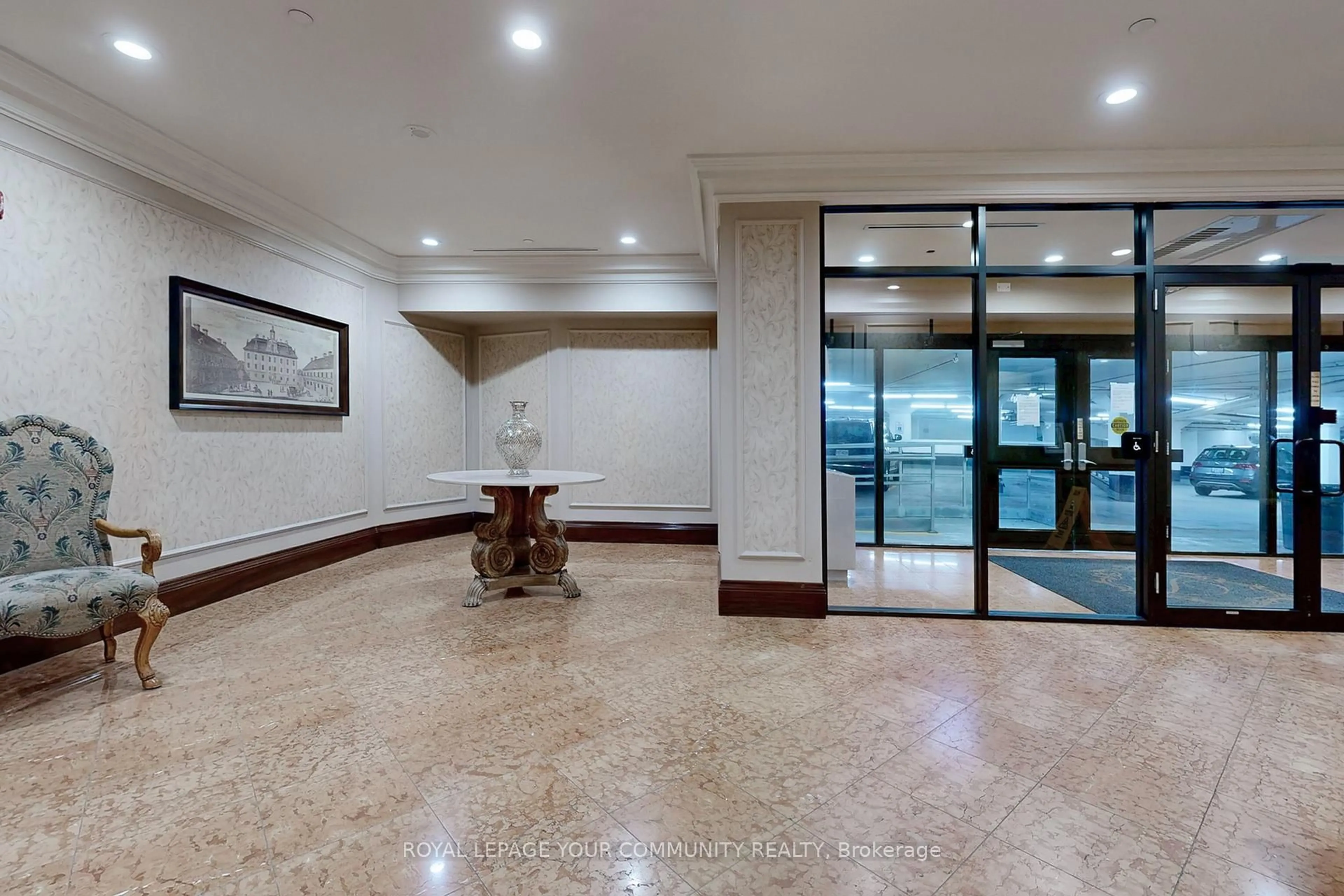 Lobby for 9225 Jane St #910, Vaughan Ontario L6A 0J7