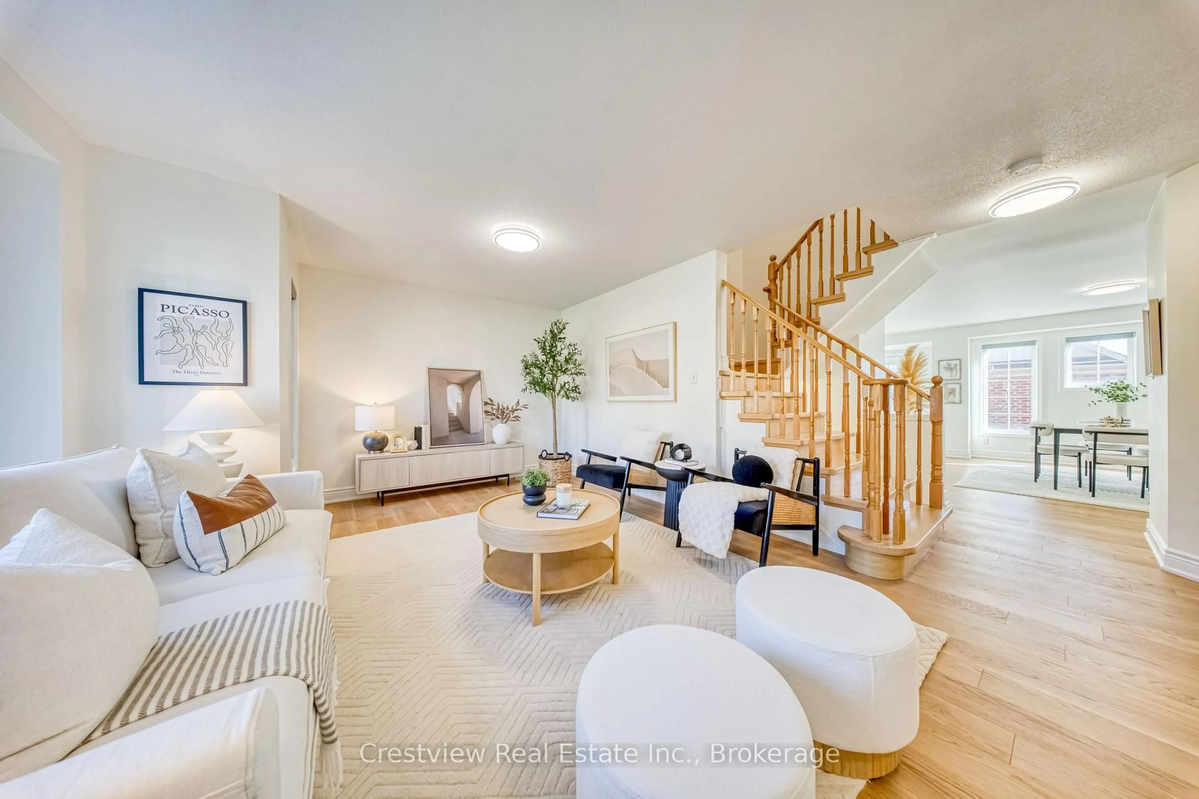 Living room with furniture, unknown for 733 Bur Oak Ave, Markham Ontario L6E 1C3