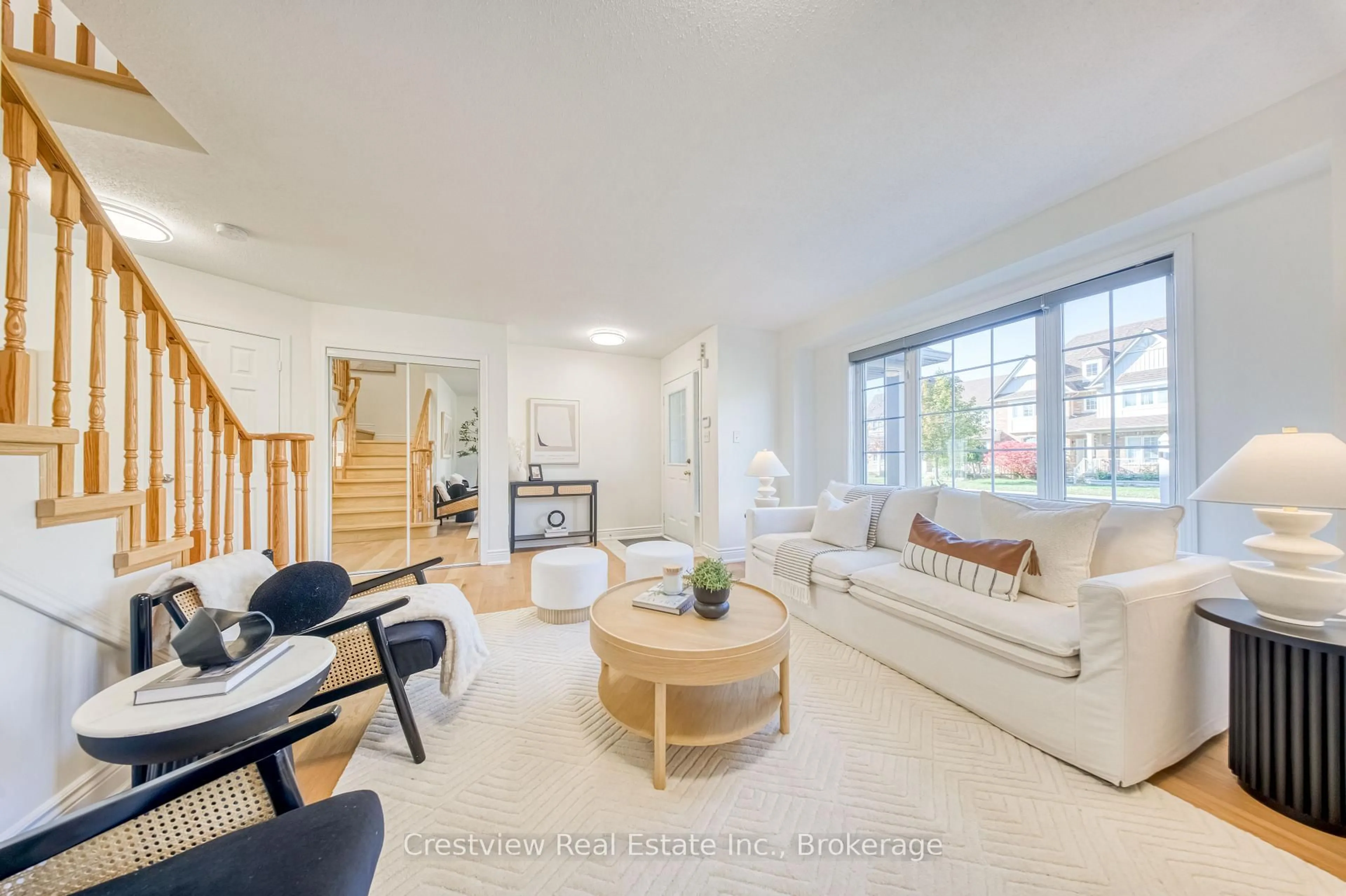 Living room with furniture, unknown for 733 Bur Oak Ave, Markham Ontario L6E 1C3
