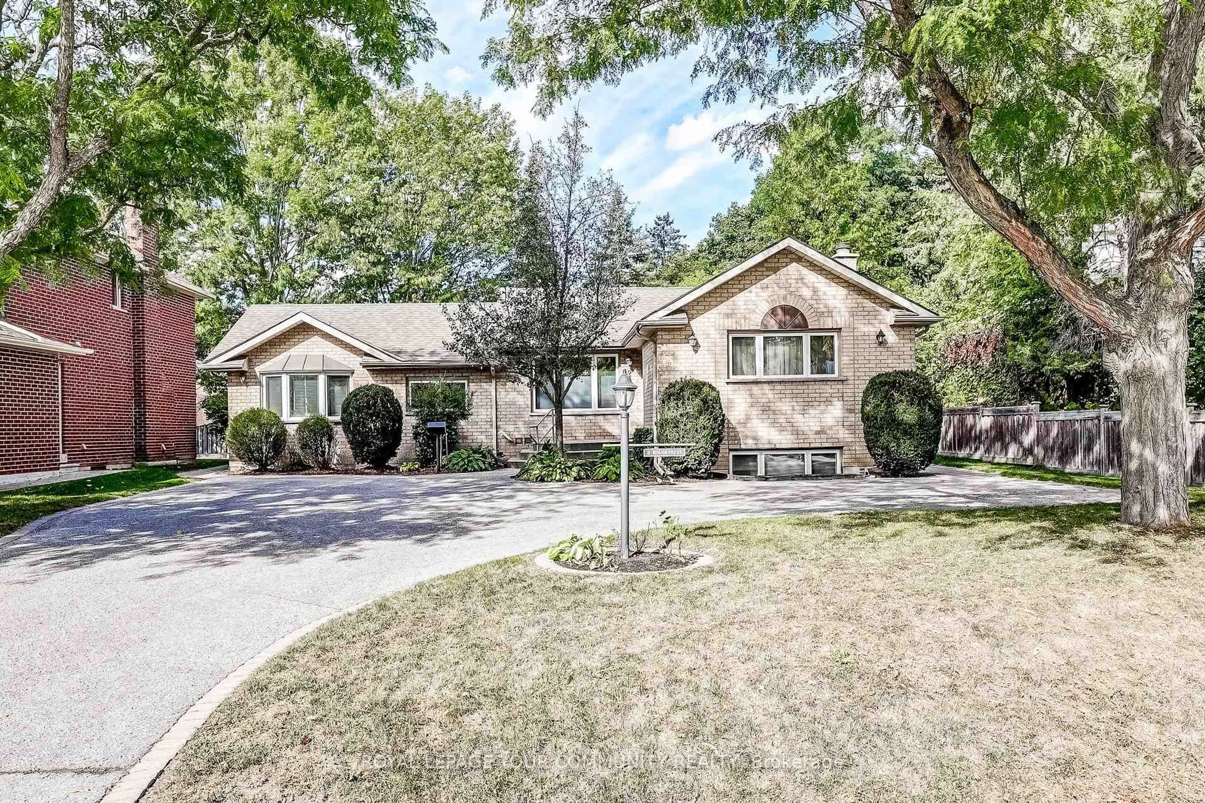 Home with brick exterior material, street for 2 Rougecrest Dr, Markham Ontario L3P 3B6