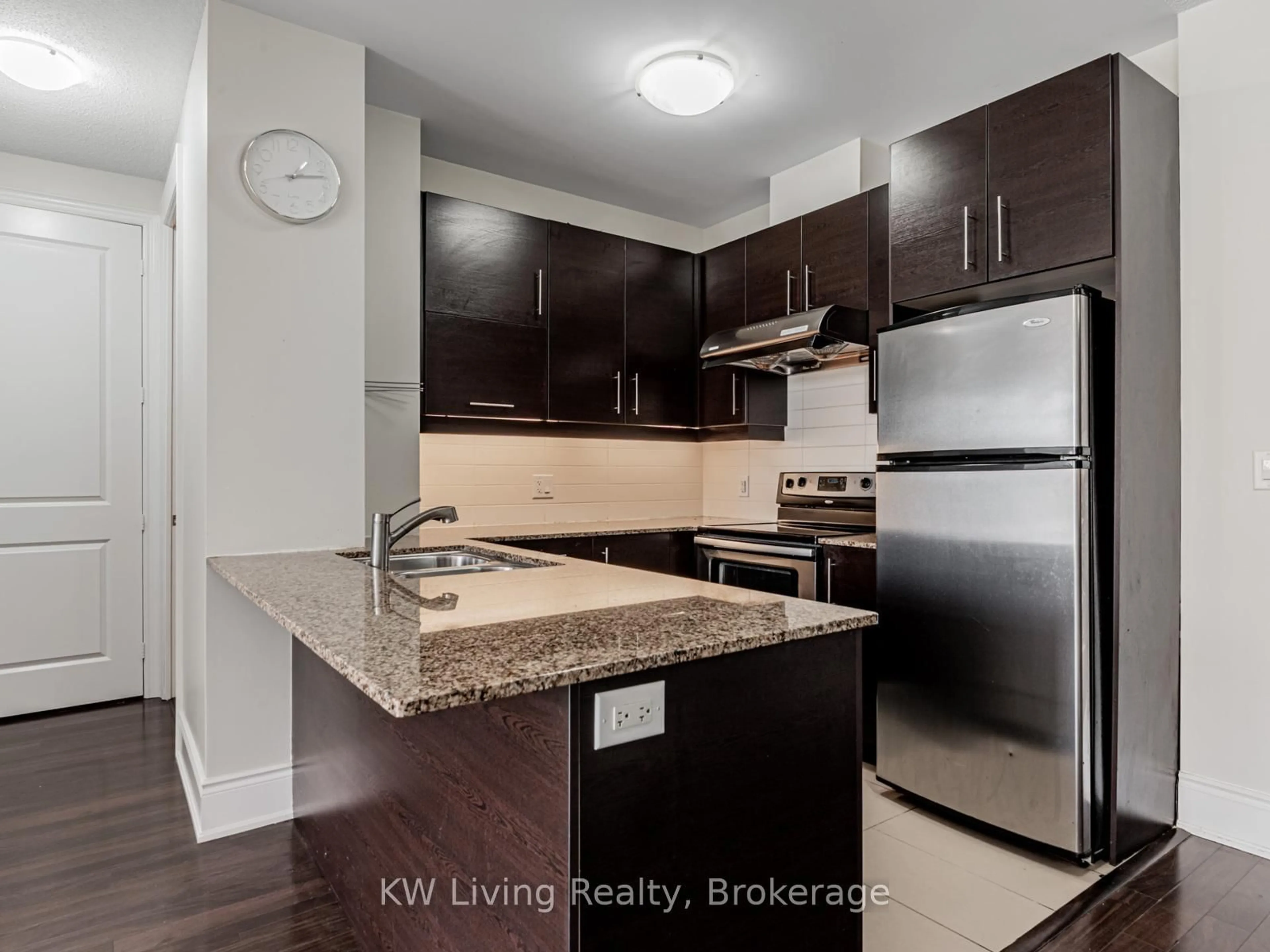 Standard kitchen, unknown for 273 South Park Rd #115, Markham Ontario L3T 0B5