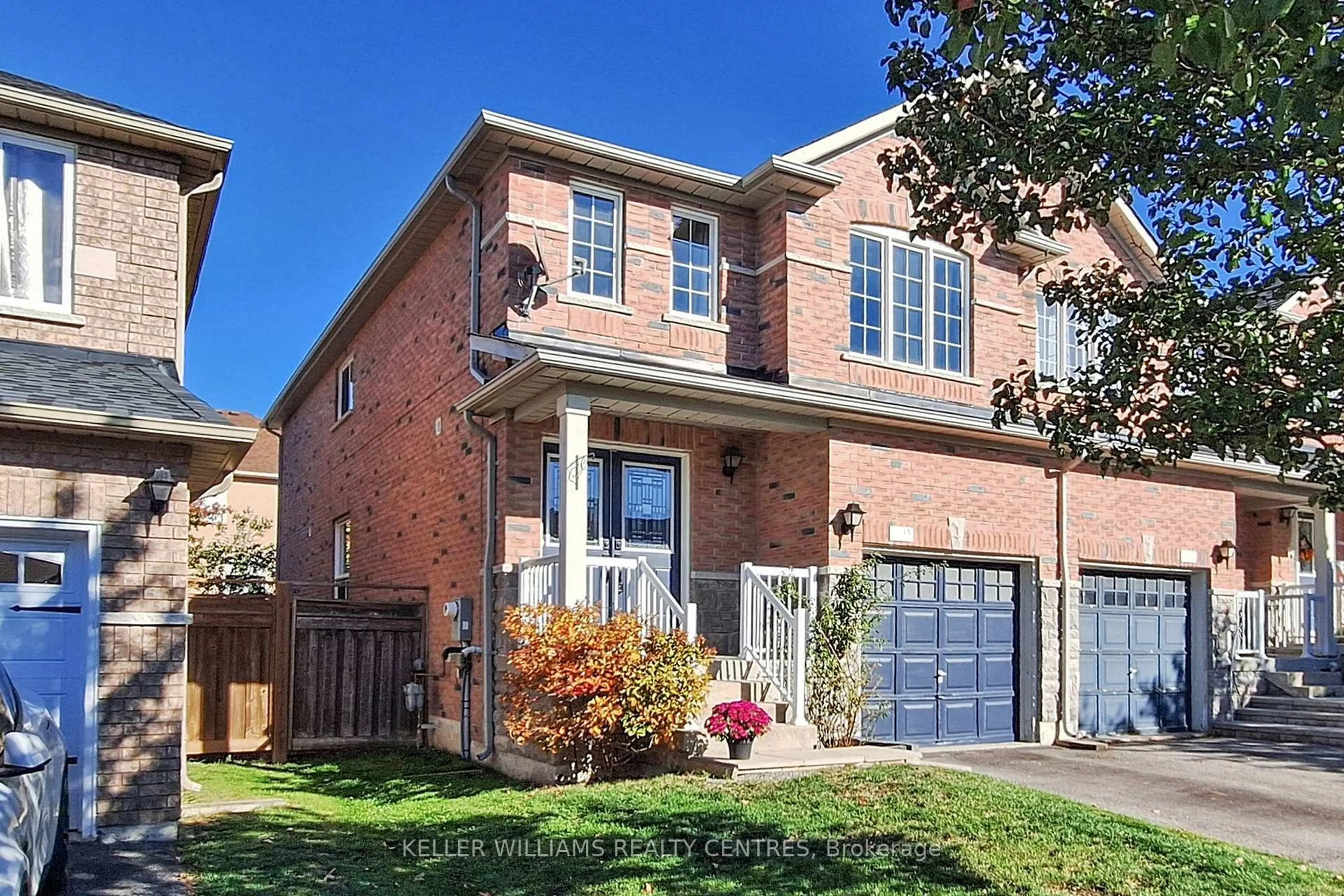 Home with brick exterior material, street for 93 Barr Cres, Aurora Ontario L4G 0C2