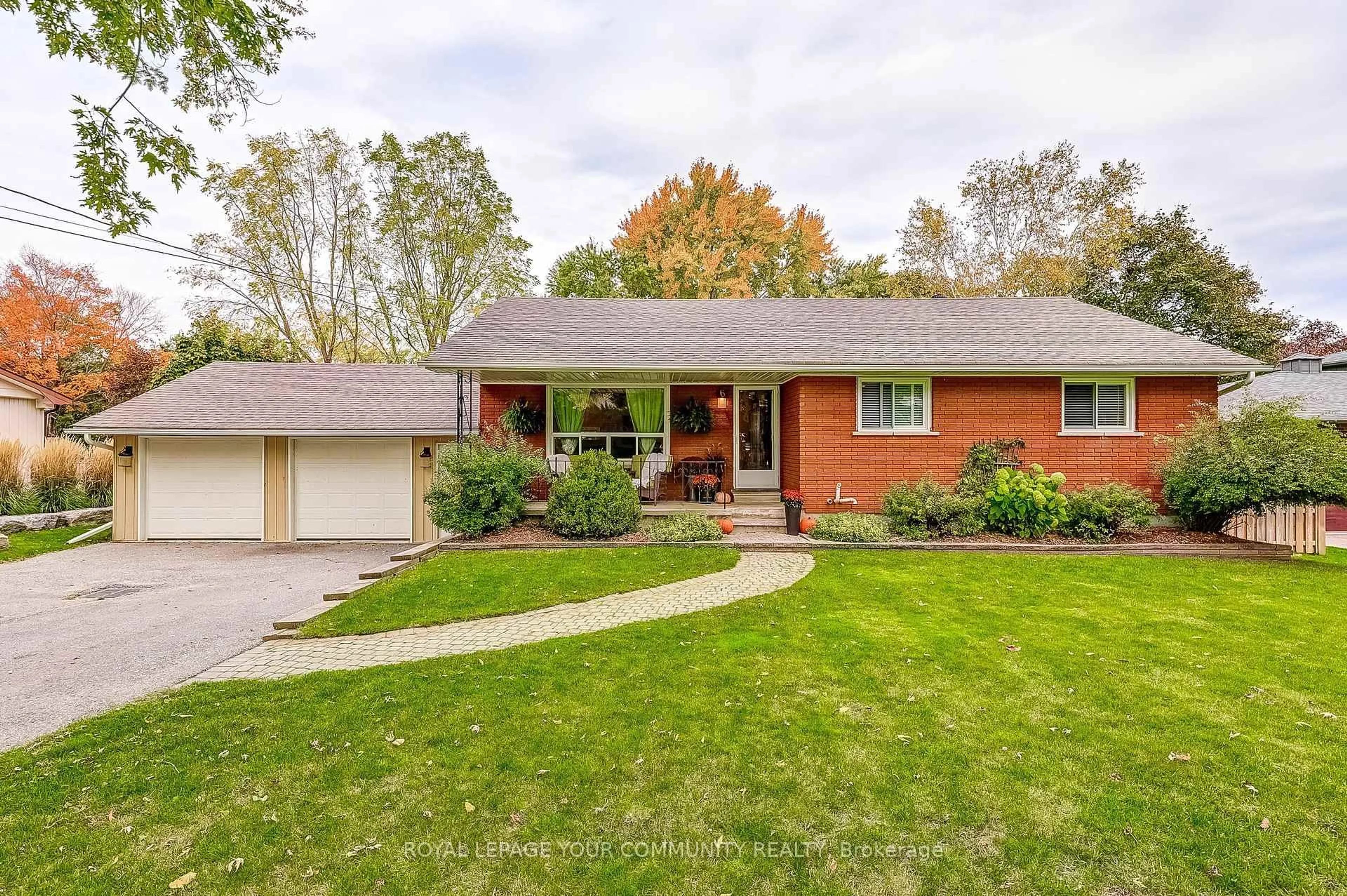Home with brick exterior material, street for 6 North St, Uxbridge Ontario L9P 1A4