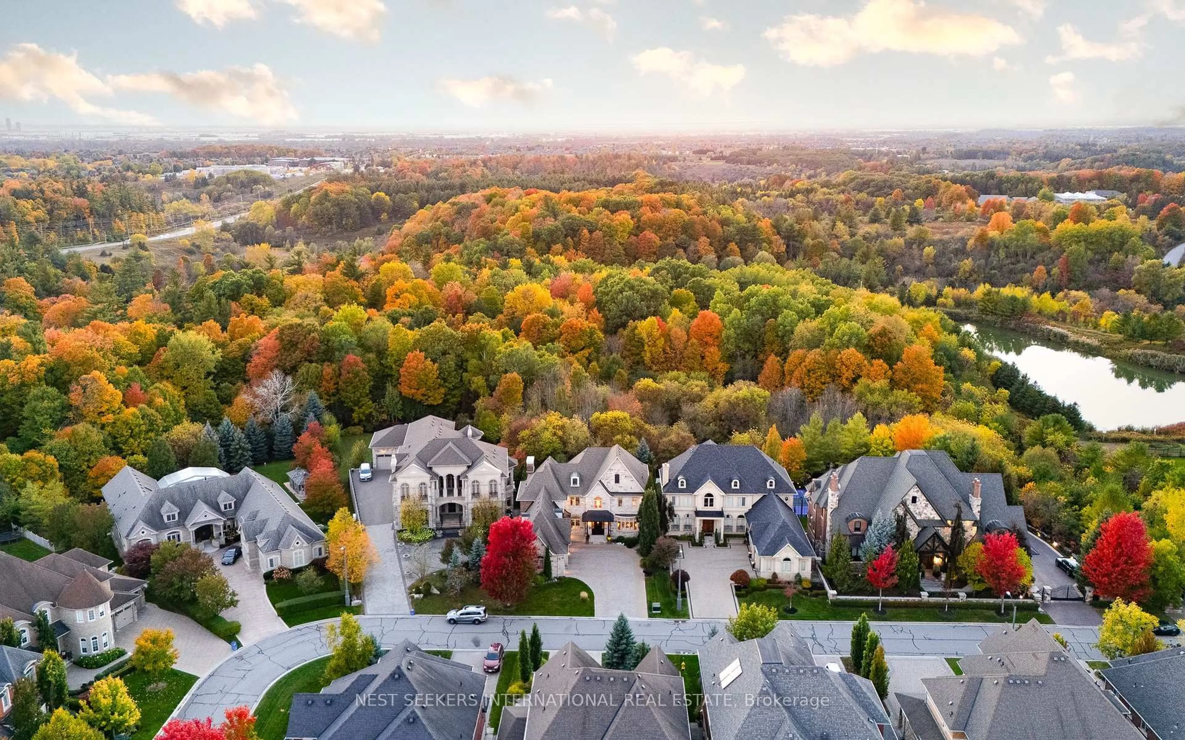 A pic from outside/outdoor area/front of a property/back of a property/a pic from drone, unknown for 79 Grandvista Cres, Vaughan Ontario L4H 3J6