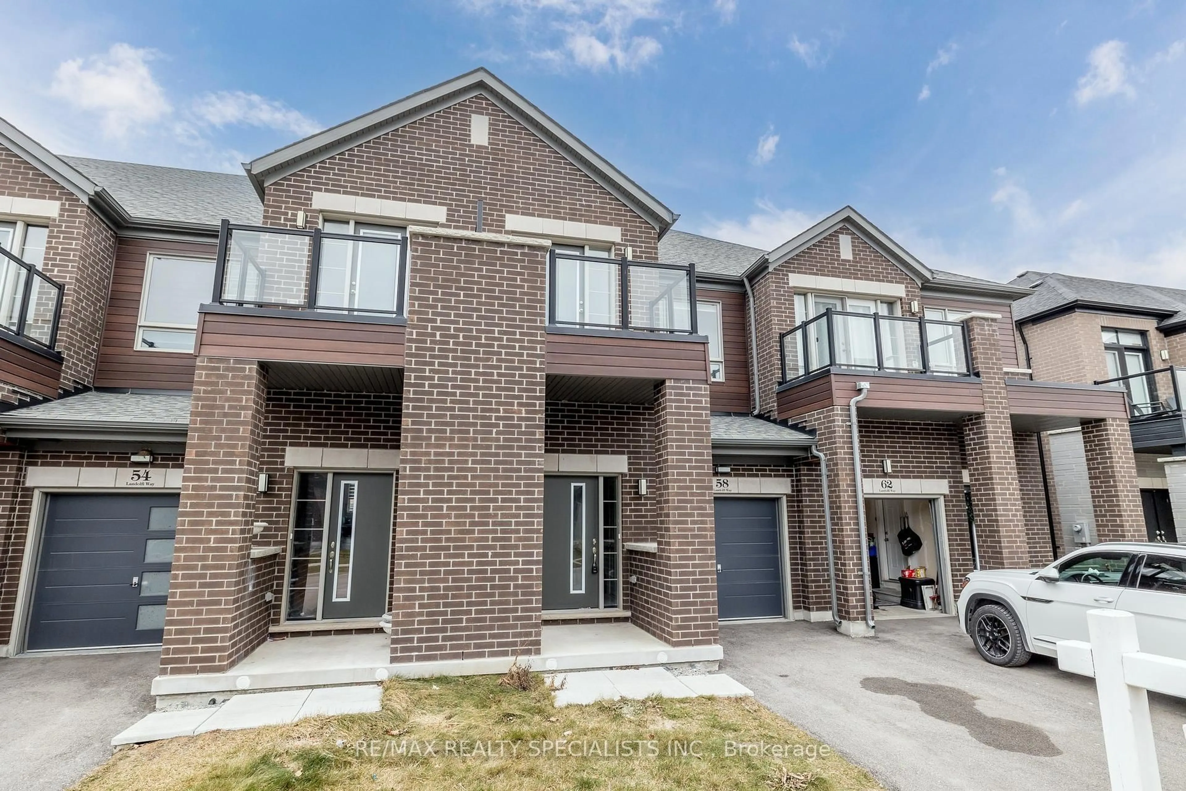 Home with brick exterior material, street for 58 Landolfi Way, Bradford West Gwillimbury Ontario L3Z 4L7