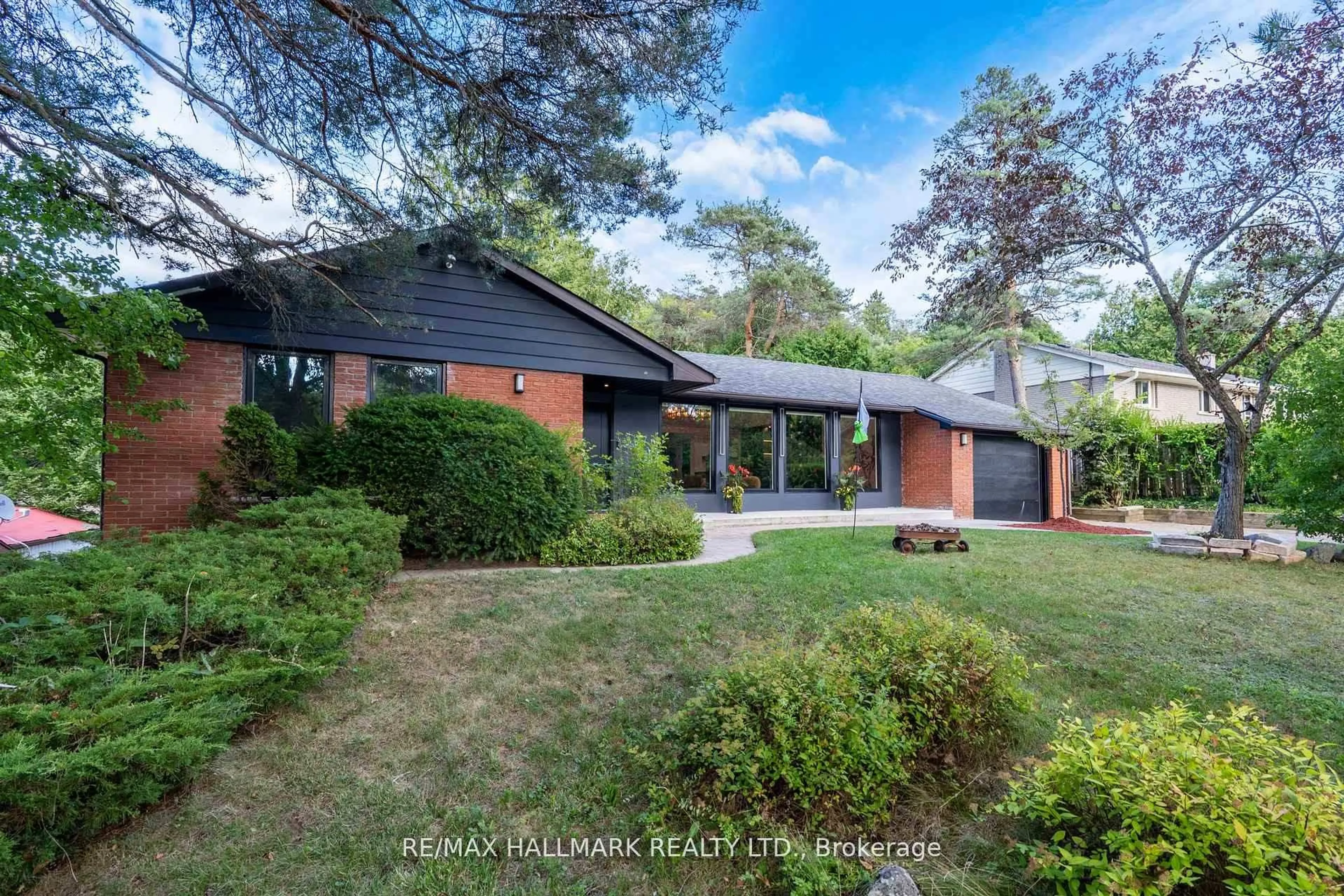 A pic from outside/outdoor area/front of a property/back of a property/a pic from drone, unknown for 16831 McCowan Rd, Whitchurch-Stouffville Ontario L4A 2A4