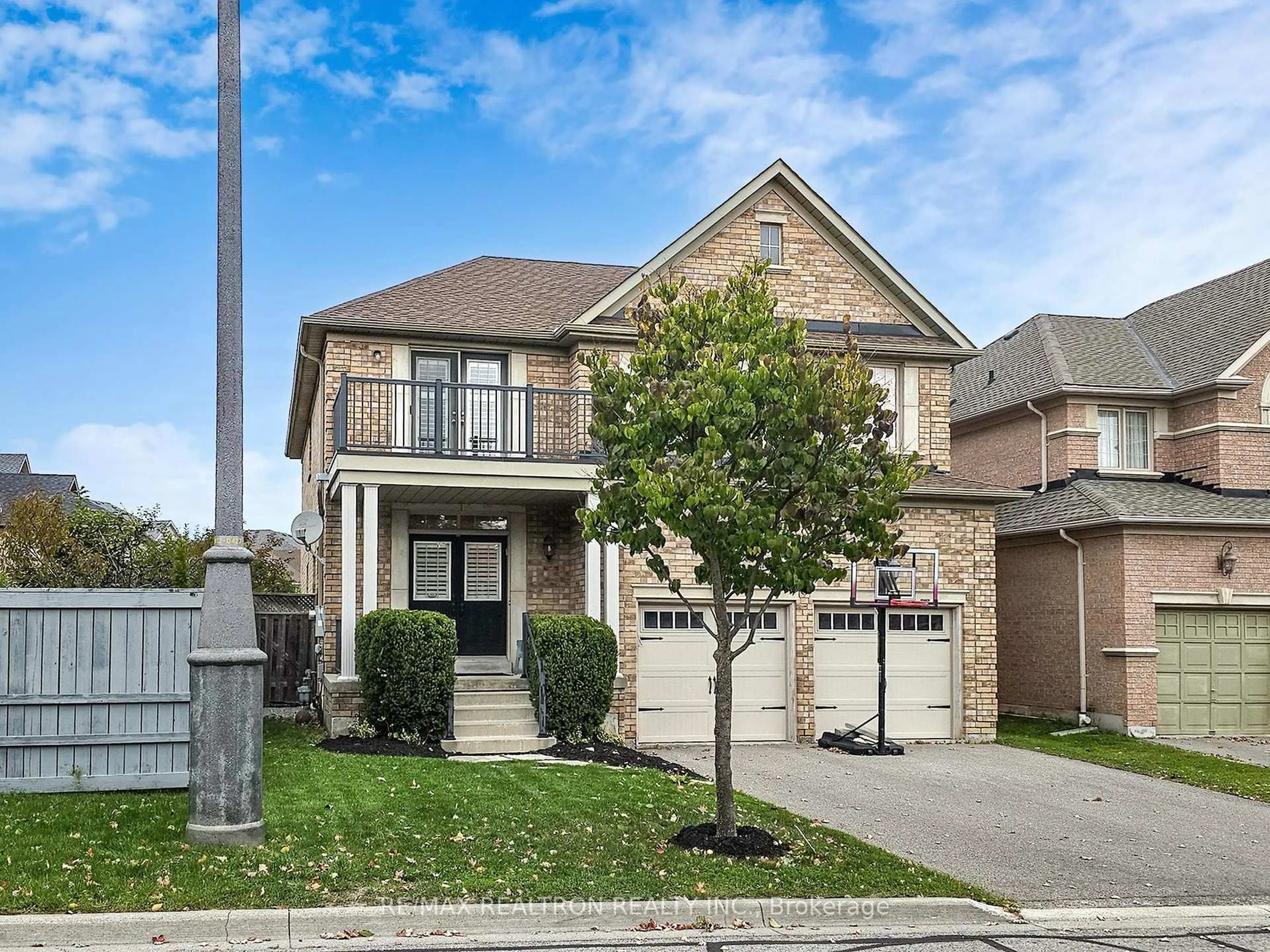 Home with brick exterior material, street for 44 Rivermill Cres, Vaughan Ontario L6A 0J3