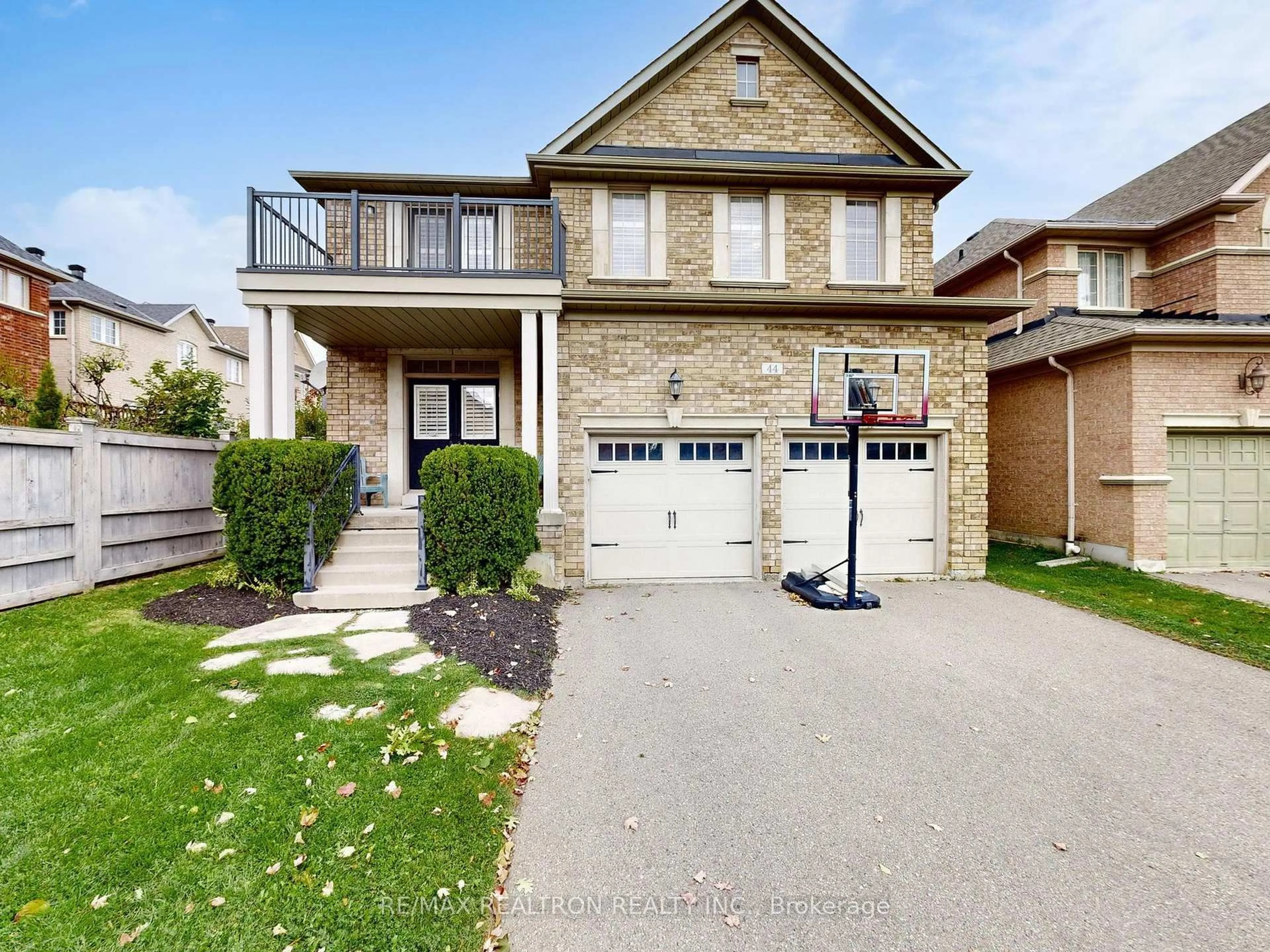 Home with brick exterior material, street for 44 Rivermill Cres, Vaughan Ontario L6A 0J3