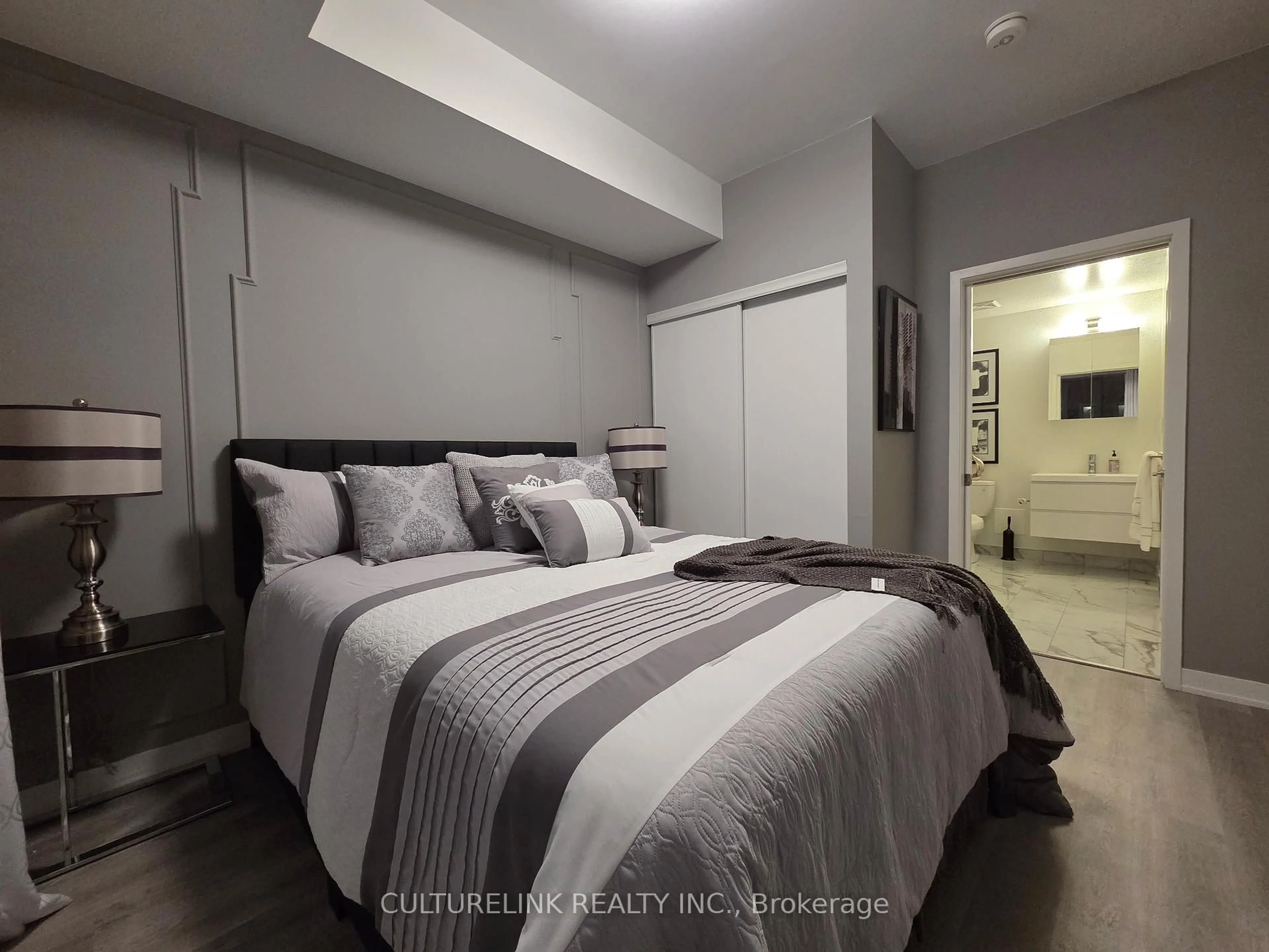 Bedroom with bed, unknown for 292 Verdale Crossing #1516, Markham Ontario L6G 0H6