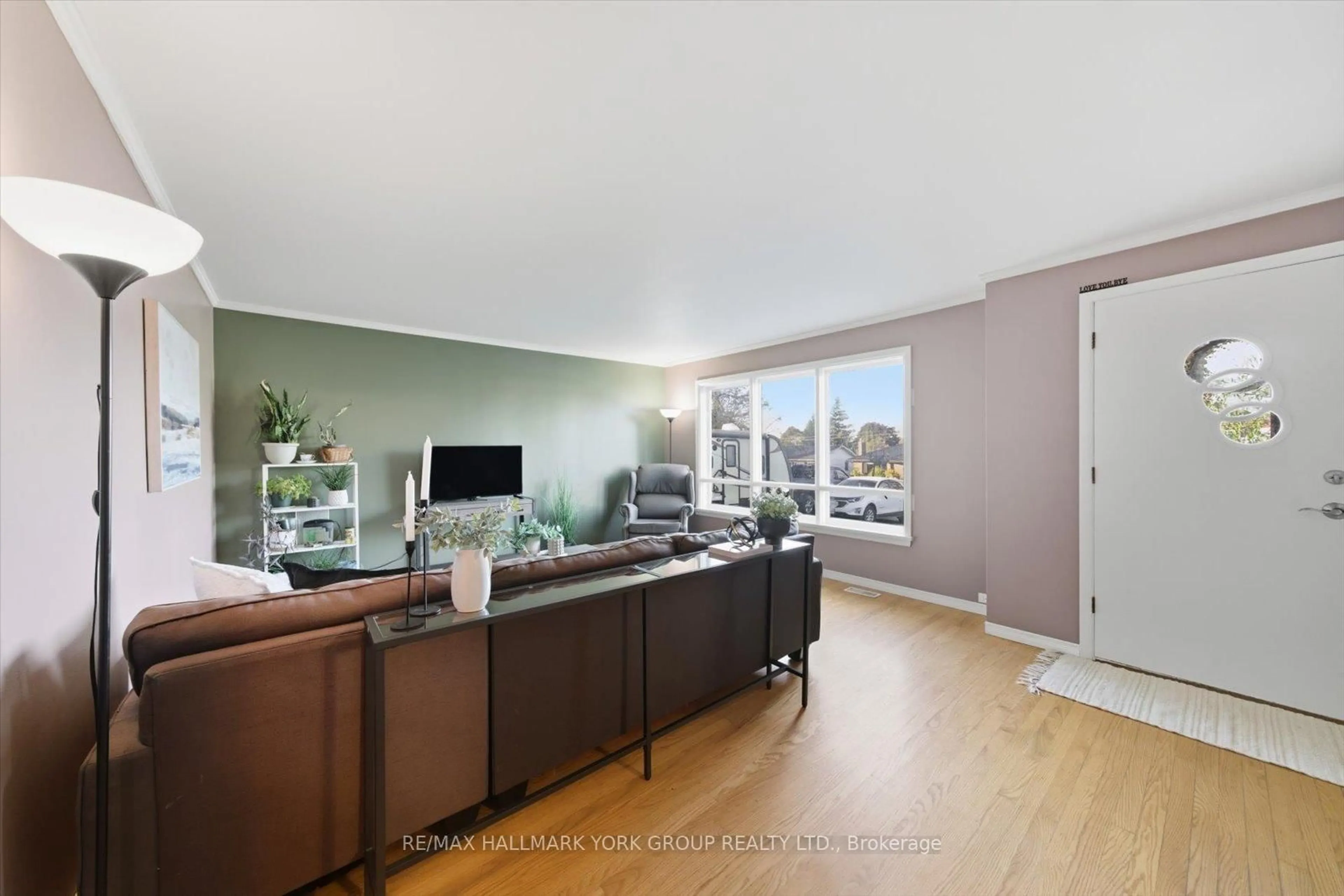 Living room with furniture, unknown for 535 North St, Brock Ontario L0K 1A0