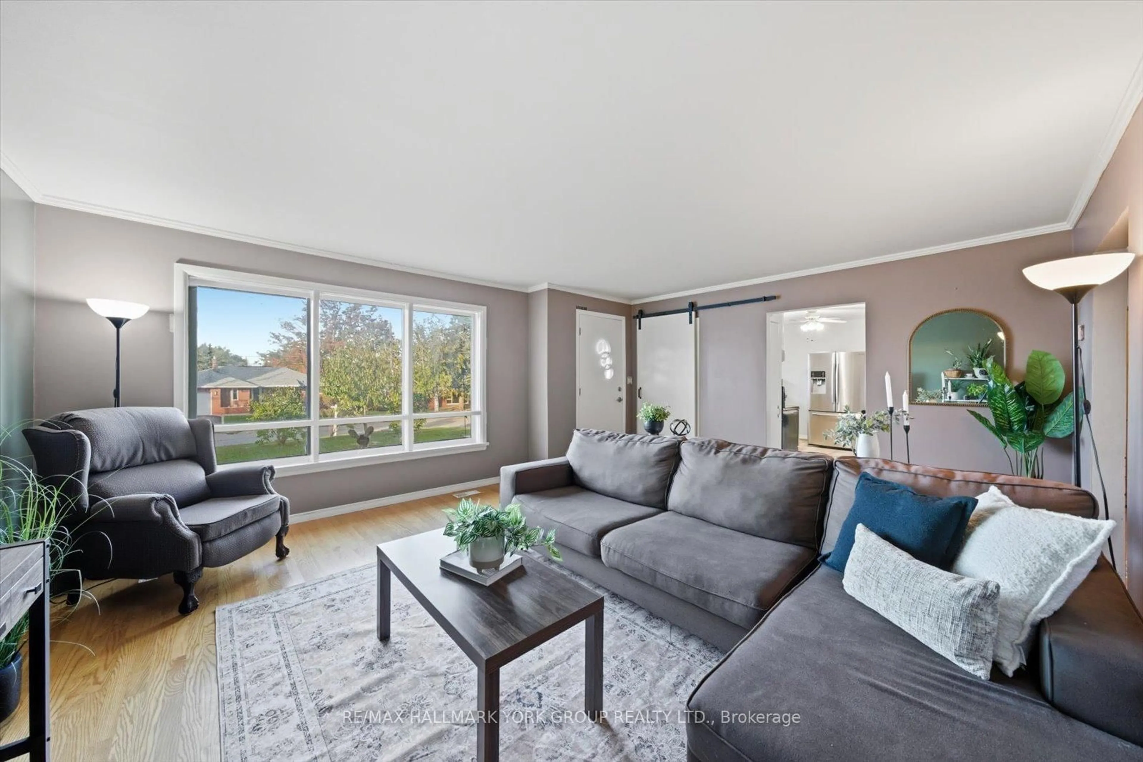 Living room with furniture, unknown for 535 North St, Brock Ontario L0K 1A0