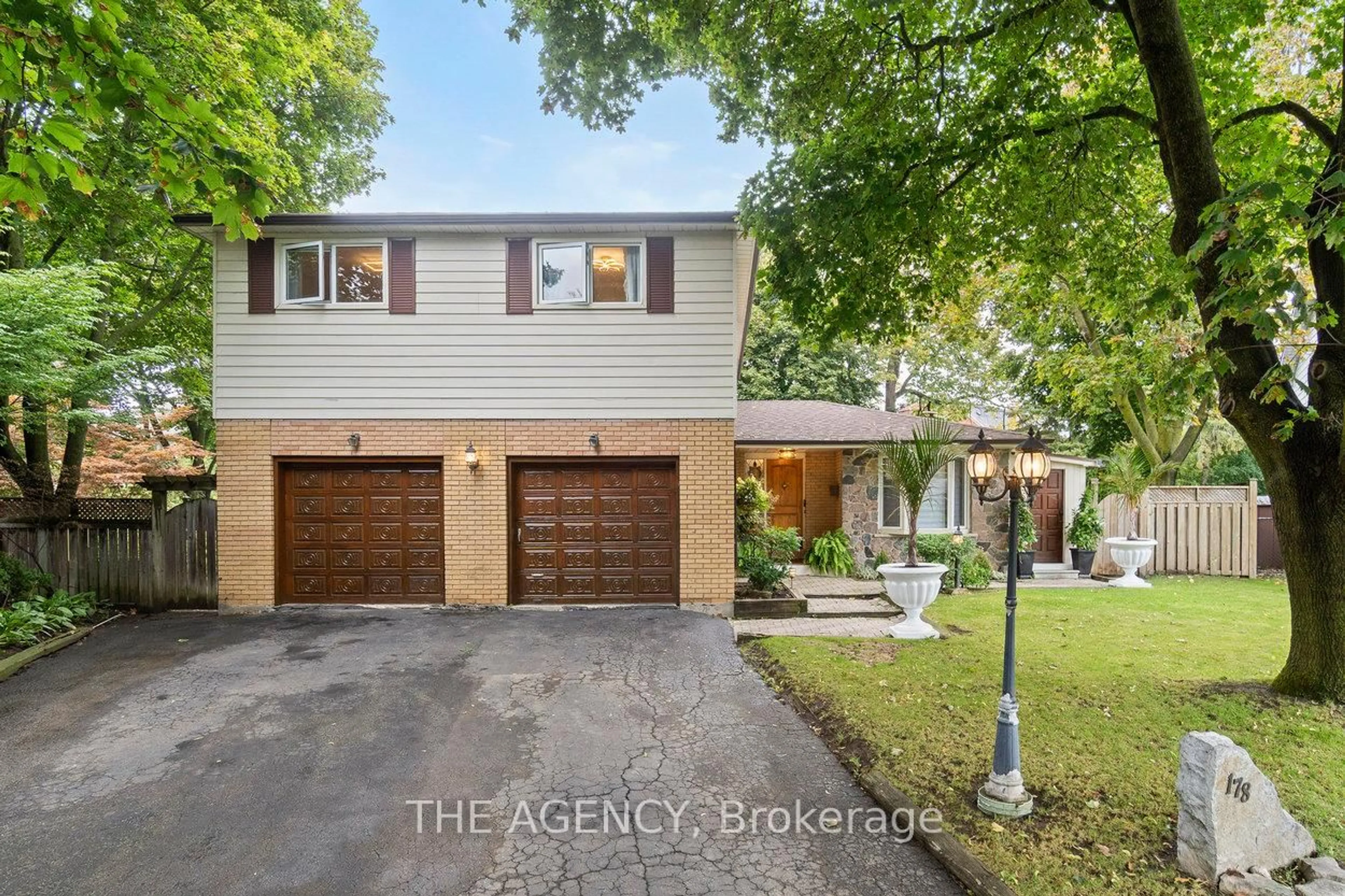 Unknown for 178 Millpond Crt, Richmond Hill Ontario L4C 4W5