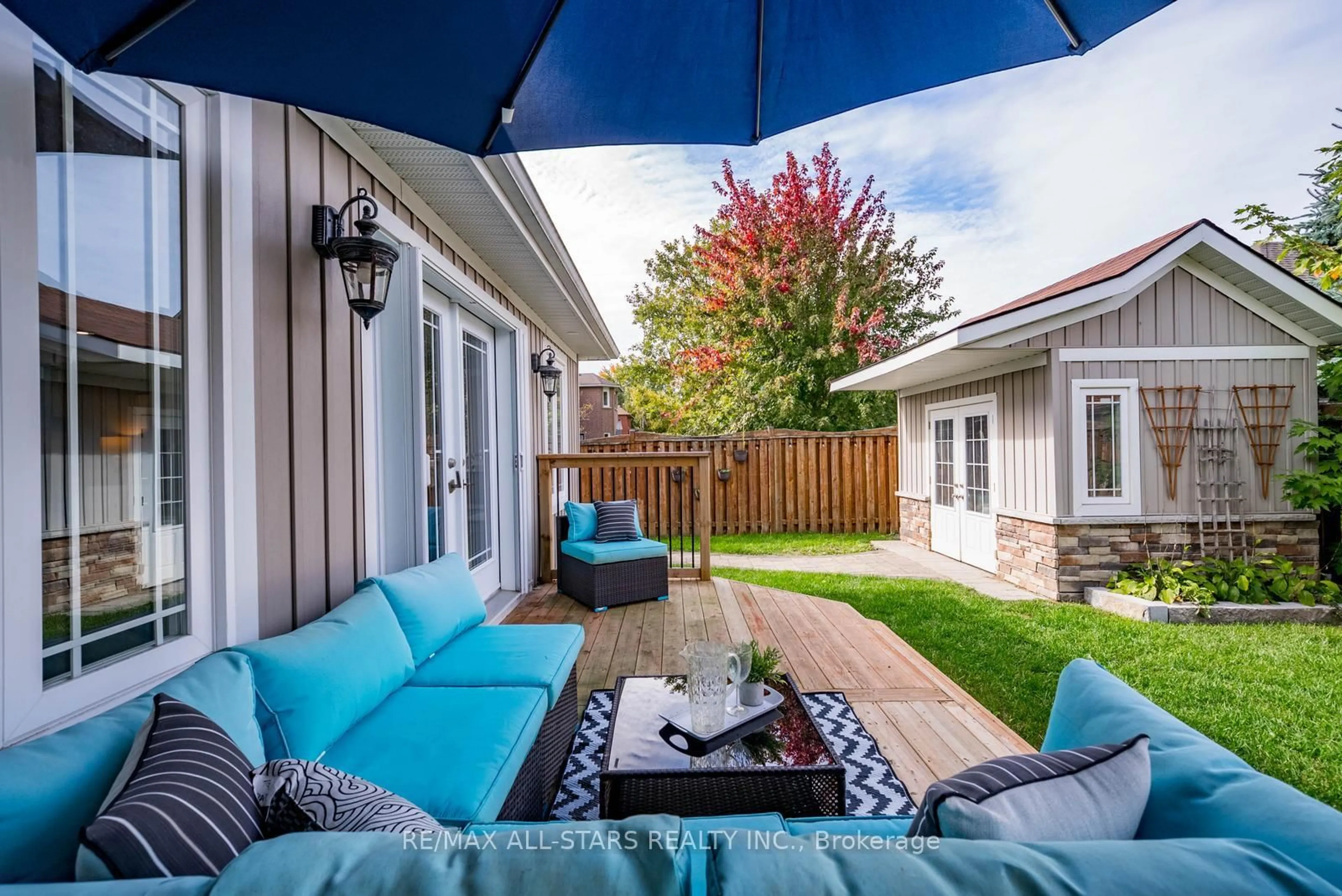 Patio, street for 59 Barton Lane, Uxbridge Ontario L9P 1V3