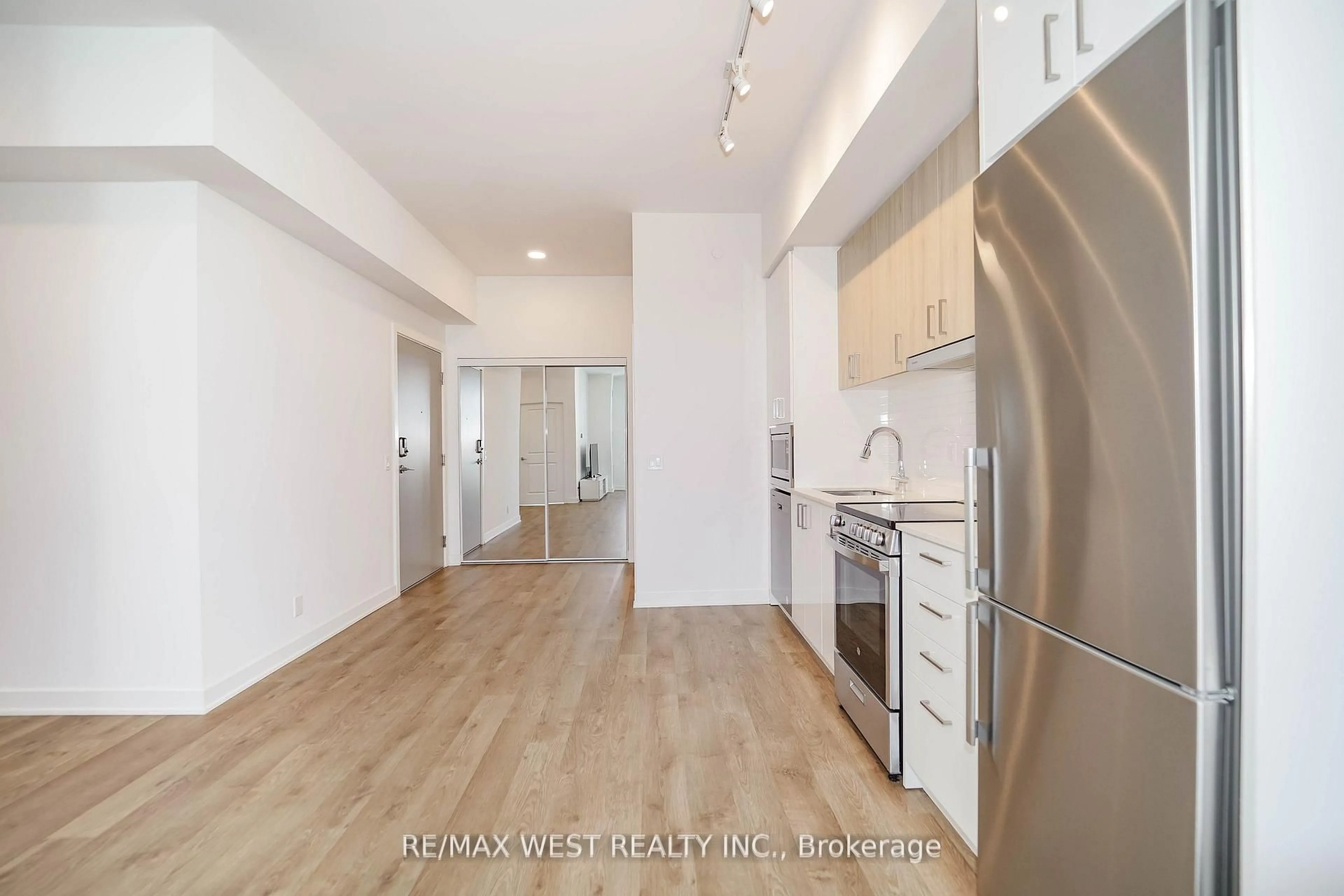 Unknown for 50 Upper Mall Way #1101, Vaughan Ontario L4J 0L8