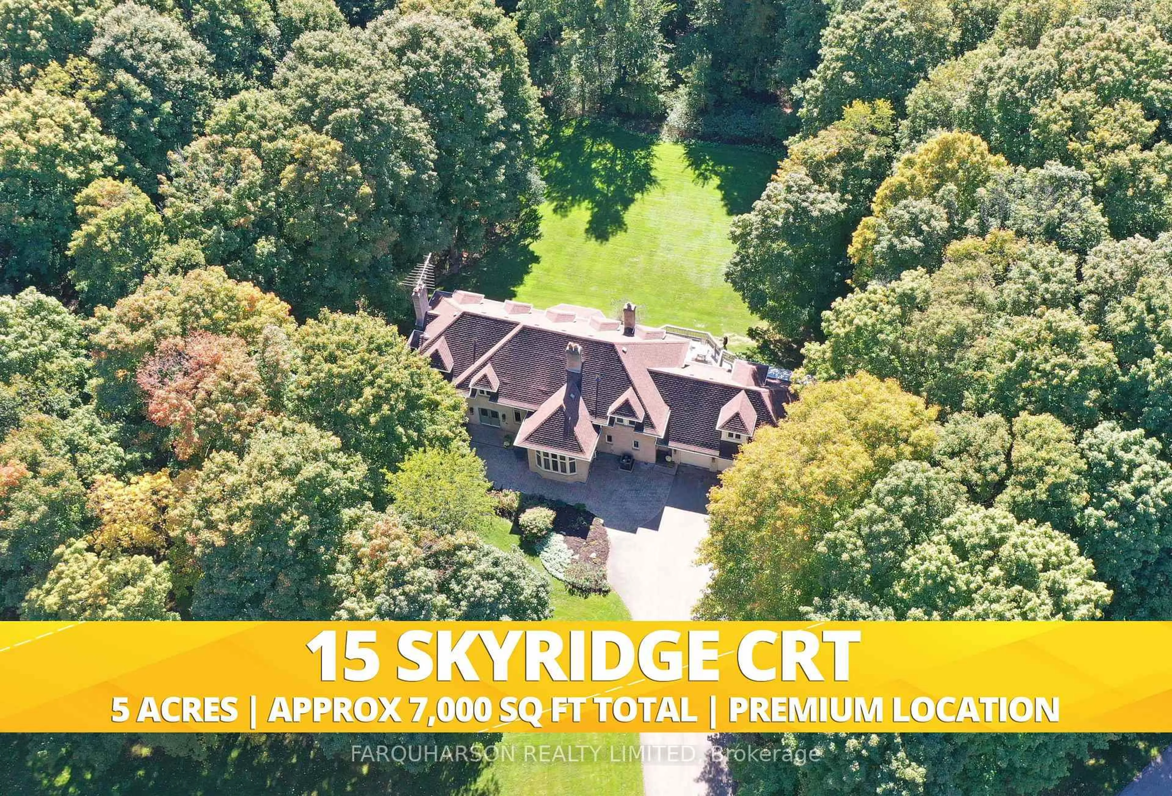 A pic from outside/outdoor area/front of a property/back of a property/a pic from drone, street for 15 Skyridge Crt, Whitchurch-Stouffville Ontario L4A 2C4